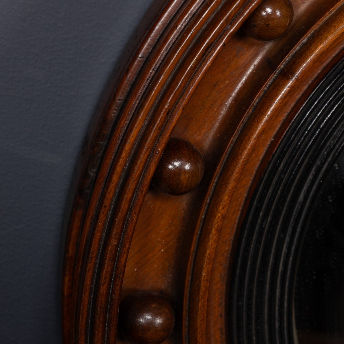 PUSHKINS.COM - D11342 - ANTIQUE 19thC REGENCY MAHOGANY FRAMED CONVEX MIRROR - 05.jpg