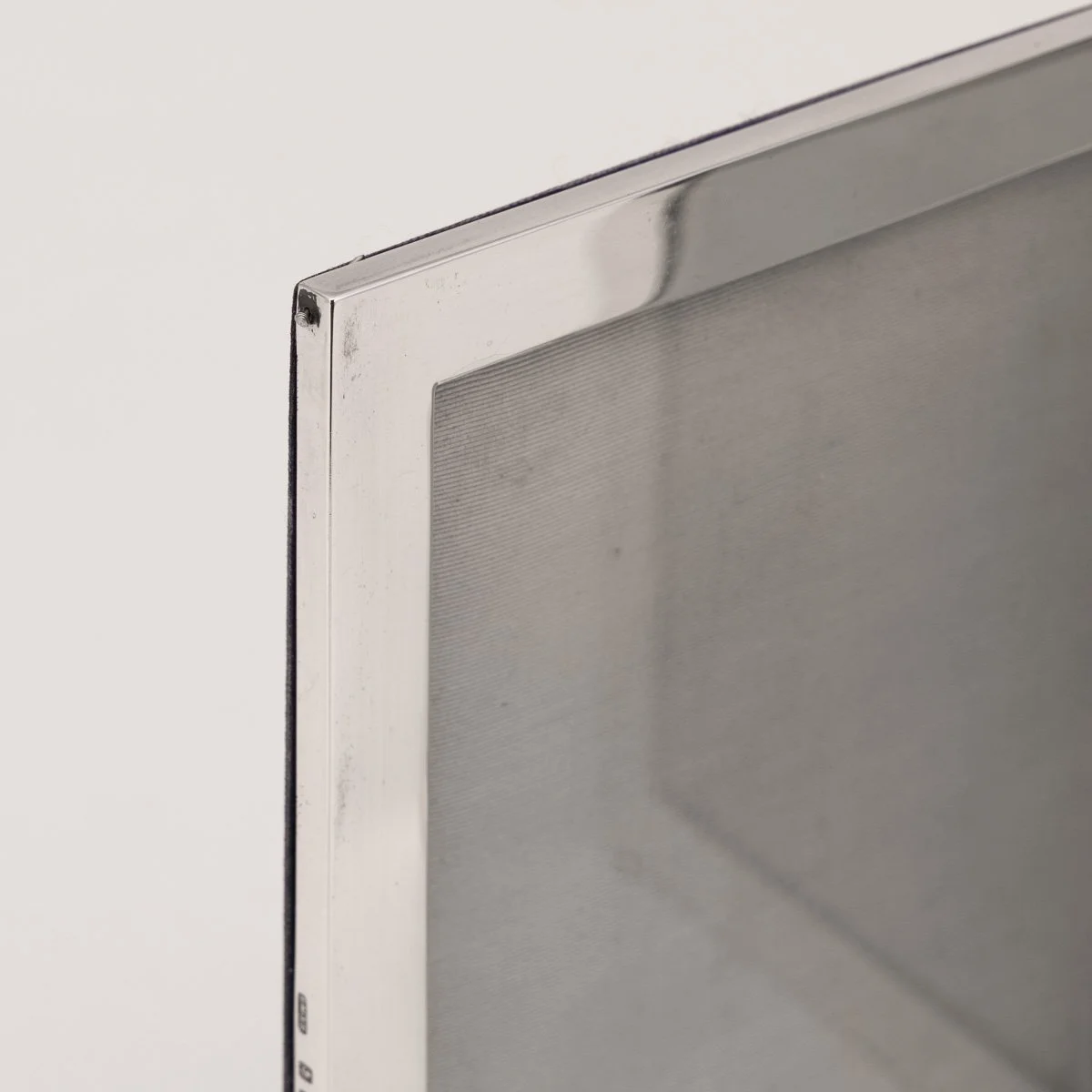 PUSHKINS.COM - Z12159 - ANTIQUE 20thC ENGLISH SOLID SILVER DOUBLE PHOTOGRAPH FRAME, BIRMINGHAM c.1911 - 09.jpg