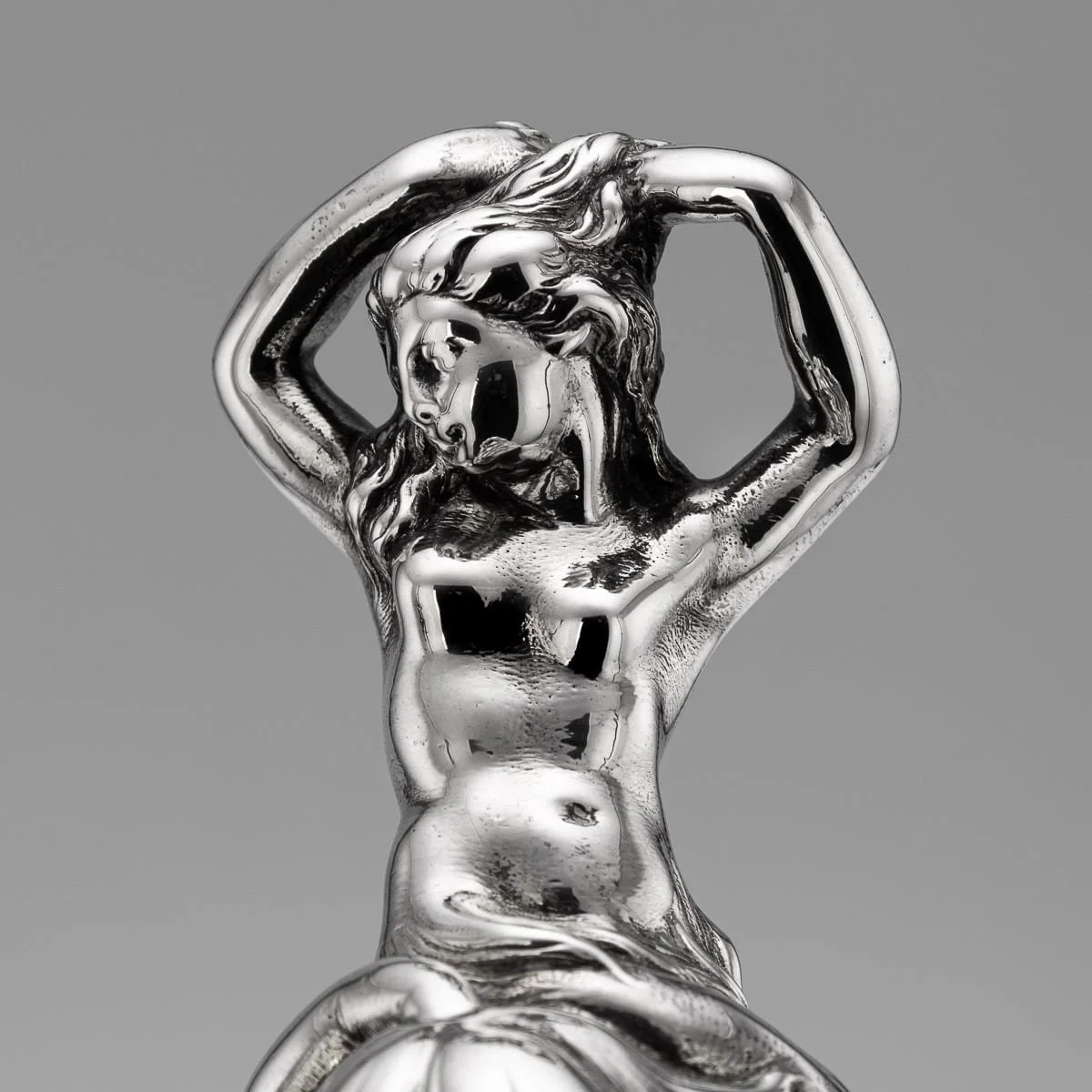 PUSHKINS.COM - J12130 - ANTIQUE 19thC VICTORIAN SOLID SILVER DESK : DINNER BELL c.1886 - 15.jpg
