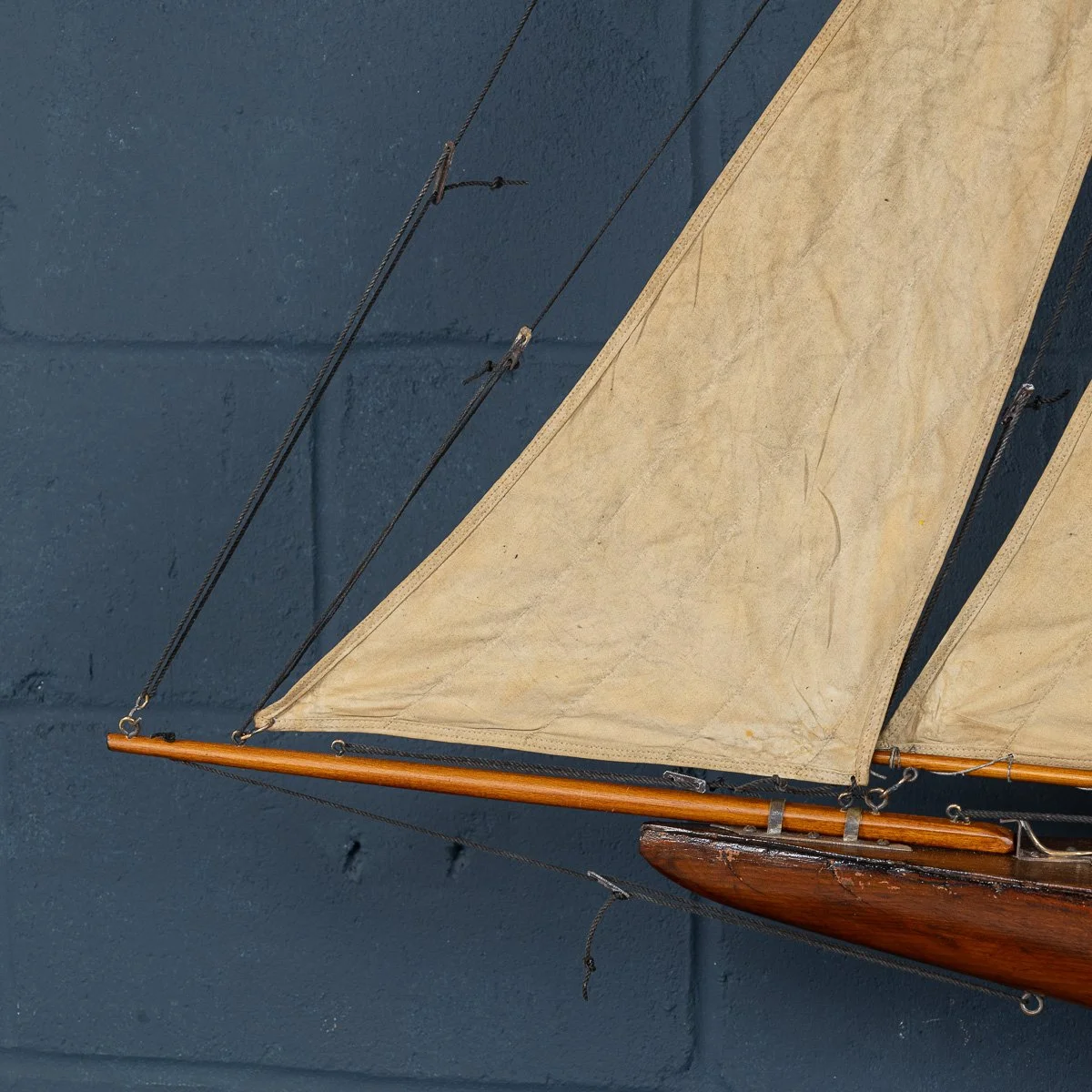 PUSHKINS.COM - B11426 - ANTIQUE 20thC LARGE ENGLISH CARVED HULL POND YACHT c.1920 - 19.jpg