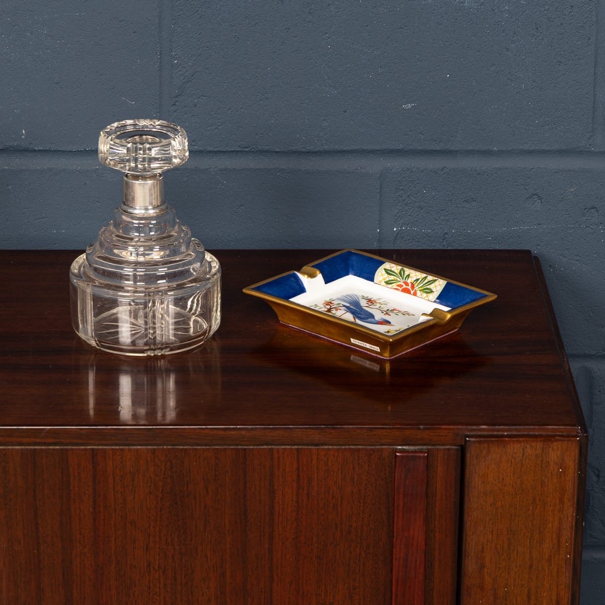 PUSHKINS.COM - B11821 - A STUNNING 20thC CERAMIC ASHTRAY BY HERMÈS, FRANCE - 03.jpg