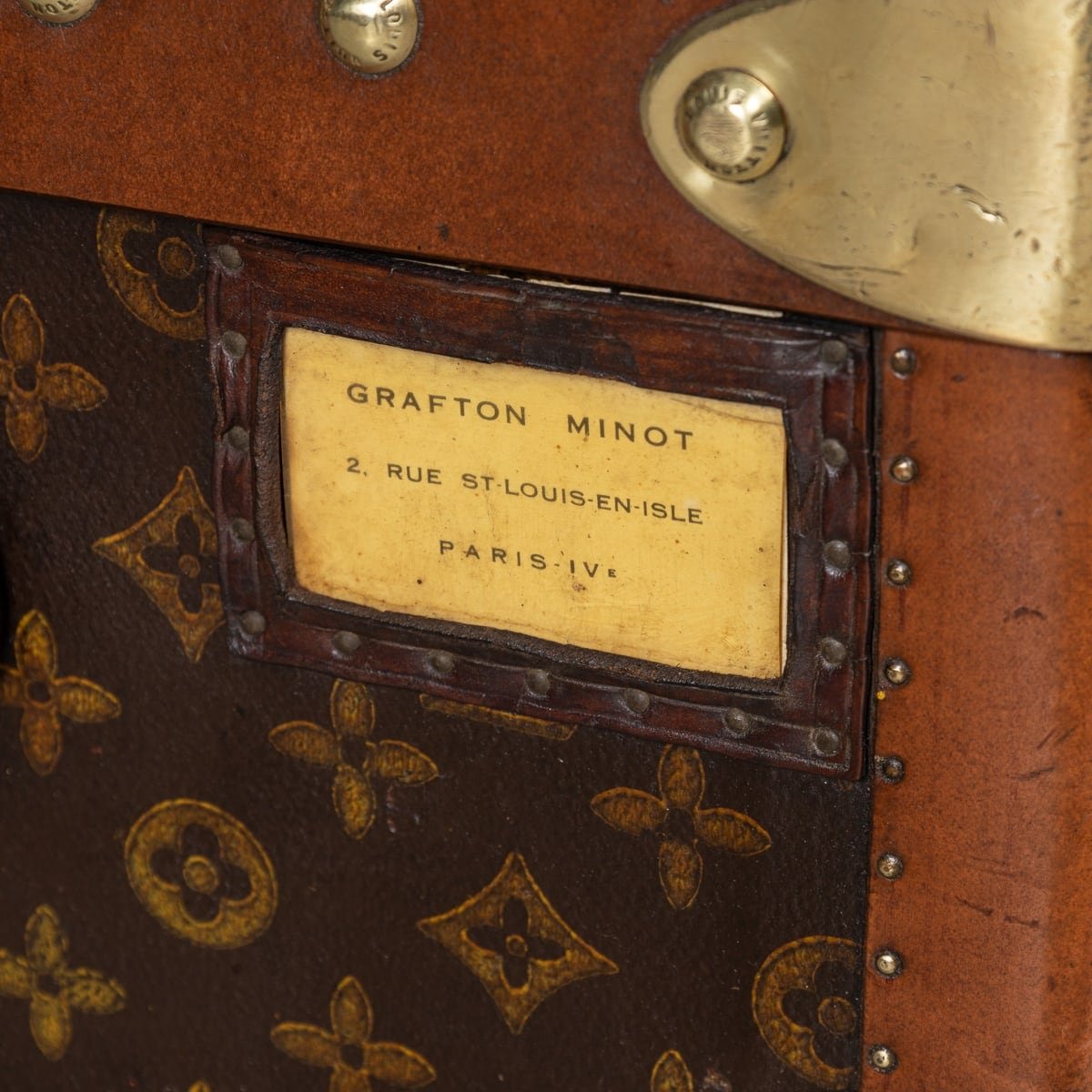 PUSHKINS.COM - B11270 - 20thC LOUIS VUITTON CABIN TRUNK IN MONOGRAM CANVAS, FRANCE c.1930 - 31.jpg
