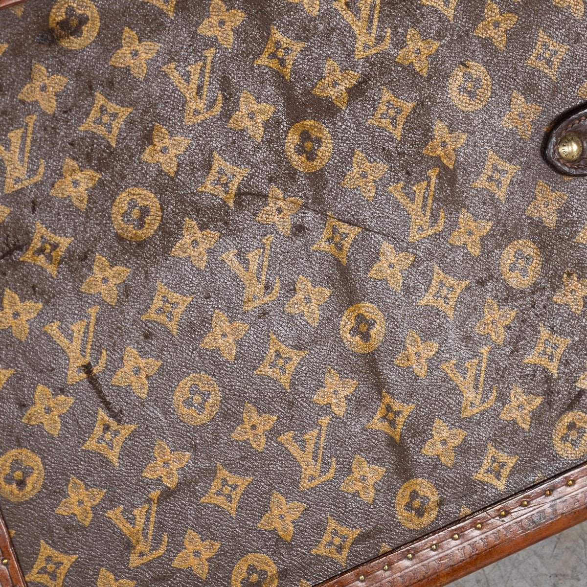 PUSHKINS.COM - B11237wd - 20thC LOUIS VUITTON ENCYCLOPEDIA BRITANNICA TRUNK IN MONOGRAM CANVAS c.1911 - 22.jpg