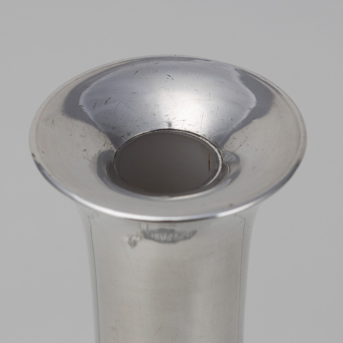 PUSHKINS.COM - D11164 - STUNNING 20thC FRENCH ART DECO SOLID SILVER & CUT GLASS DECANTER c.1920 - 12.jpg