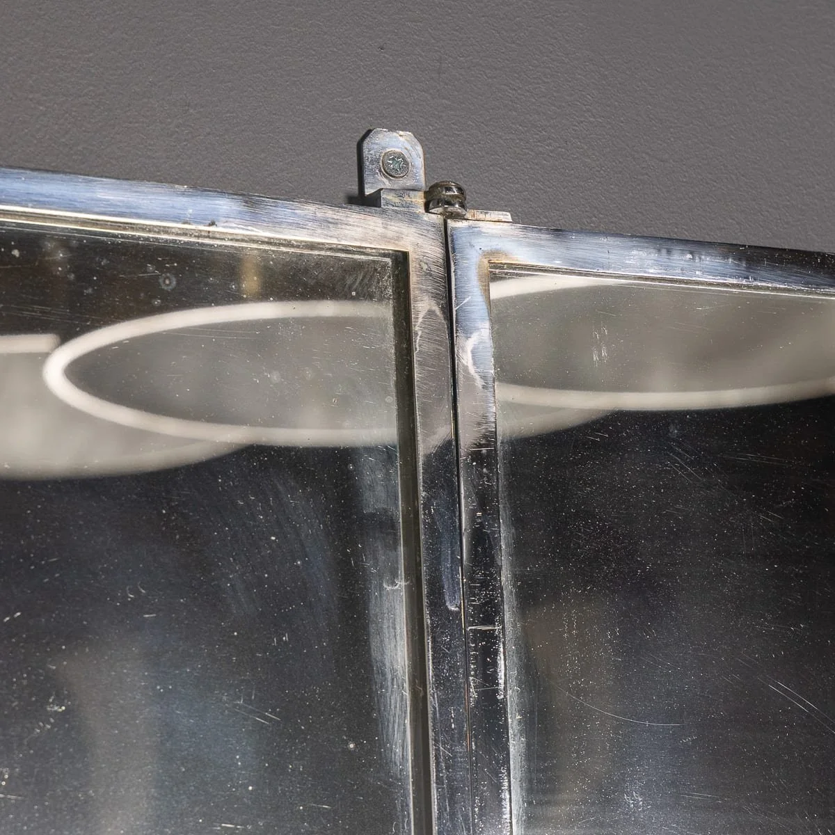 PUSHKINS.COM - D11756 - VINTAGE 20thC ITALIAN WALL MOUNTED MIRROR, MILAN c.1950 - 19.jpg