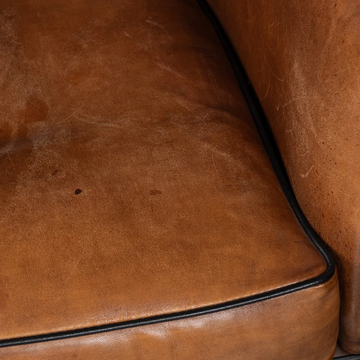 PUSHKINS.COM - B11463 - A PAIR OF 20thC DUTCH SHEEPSKIN LEATHER TUB CHAIRS - 13.jpg