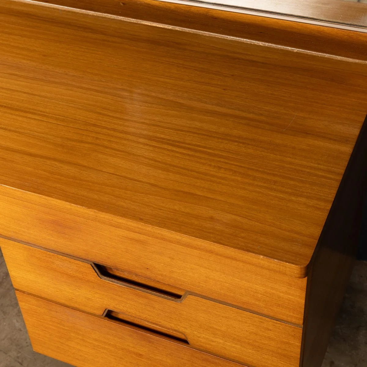 PUSHKINS.COM - Z12135 - VINTAGE 20thC ENGLISH "Q" DRESSING TABLE BY GUNTHER HOFFSTEAD FOR UNIFLEX c.1960 - 11.jpg