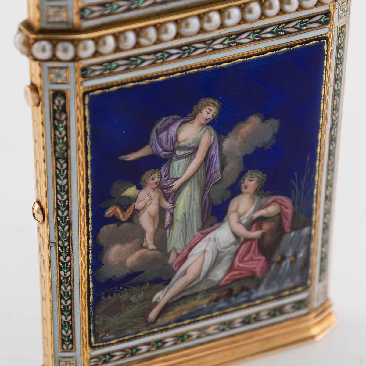 PUSHKINS.COM - A00143 - ANTIQUE 18thC SWISS GOLD, ENAMEL & SEED PEARL AIDE MEMOIRE "SOUVENIR" BOX c.1790 - 19.jpg