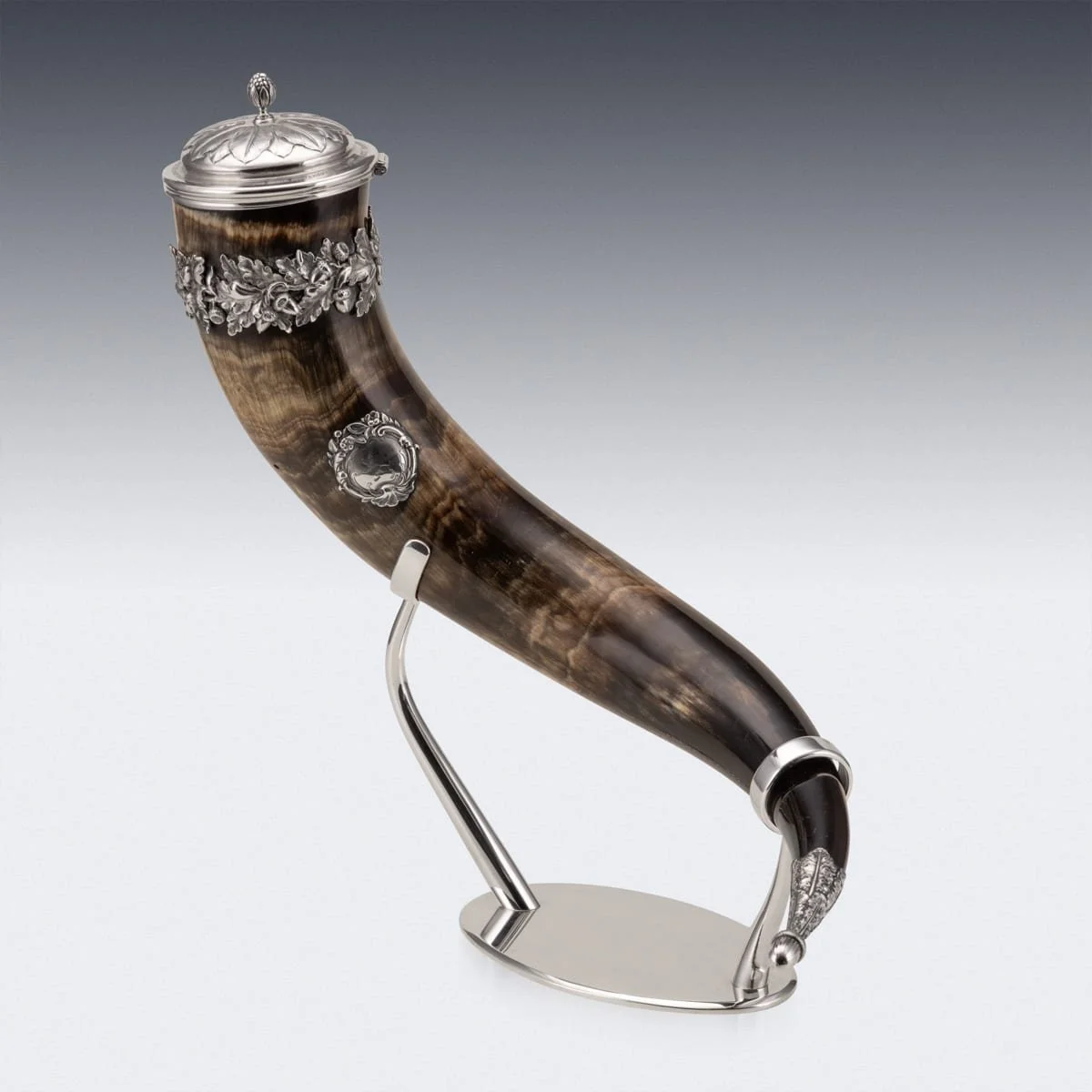 PUSHKINS.COM - Z12449 - ANTIQUE 19thC WELSH SOLID SILVER MOUNTED BOVINE HORN DRINKING VESSEL c.1828 - 05.jpg