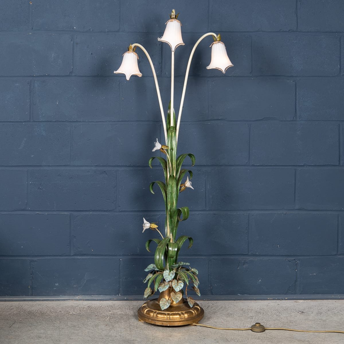 PUSHKINS.COM - B12747 - VINTAGE 20thC ITALIAN FLORAL TOLE & GLASS FLOOR LAMP c.1970 - 09.jpg