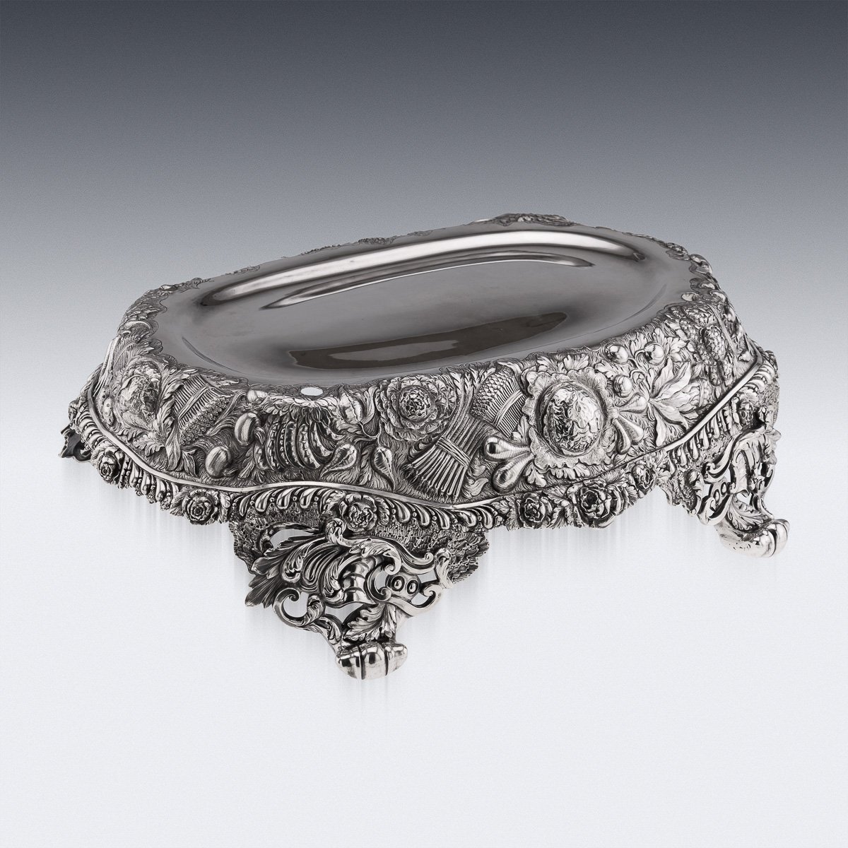 PUSHKINS.COM - B00060 - ANTIQUE 19thC GEORGIAN SOLID SILVER SOUP TUREEN BY EDWARD FARRELL, LONDON c.1823 - 10.jpg