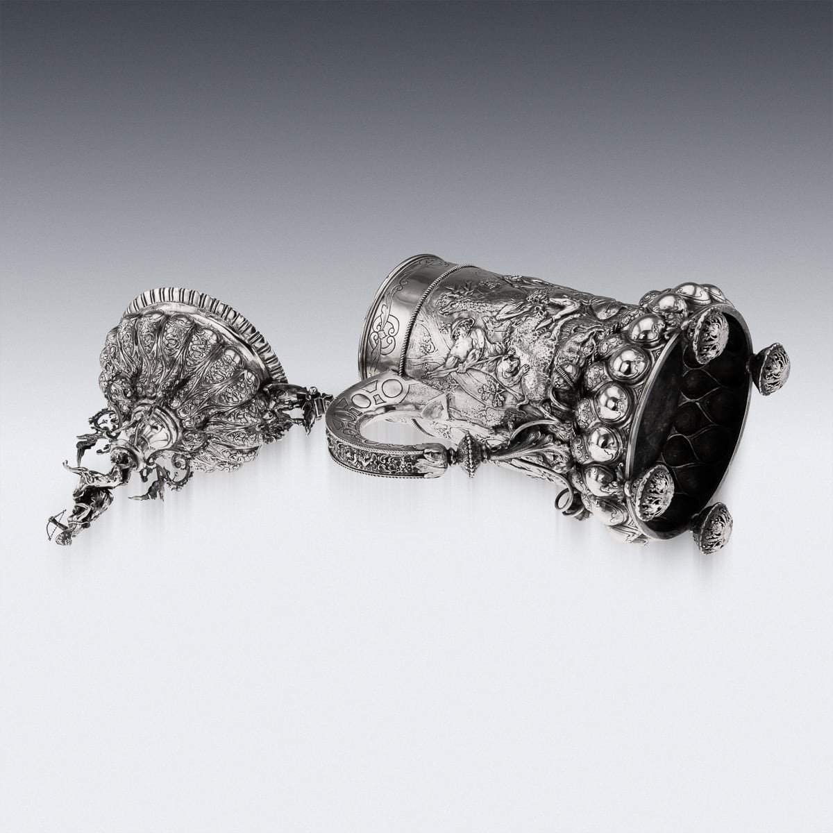 PUSHKINS.COM - ANTIQUE 19thC GERMAN MONUMENTAL SOLID SILVER TANKARD, NERESHEIMER, HANAU c.1890 - 9.jpg