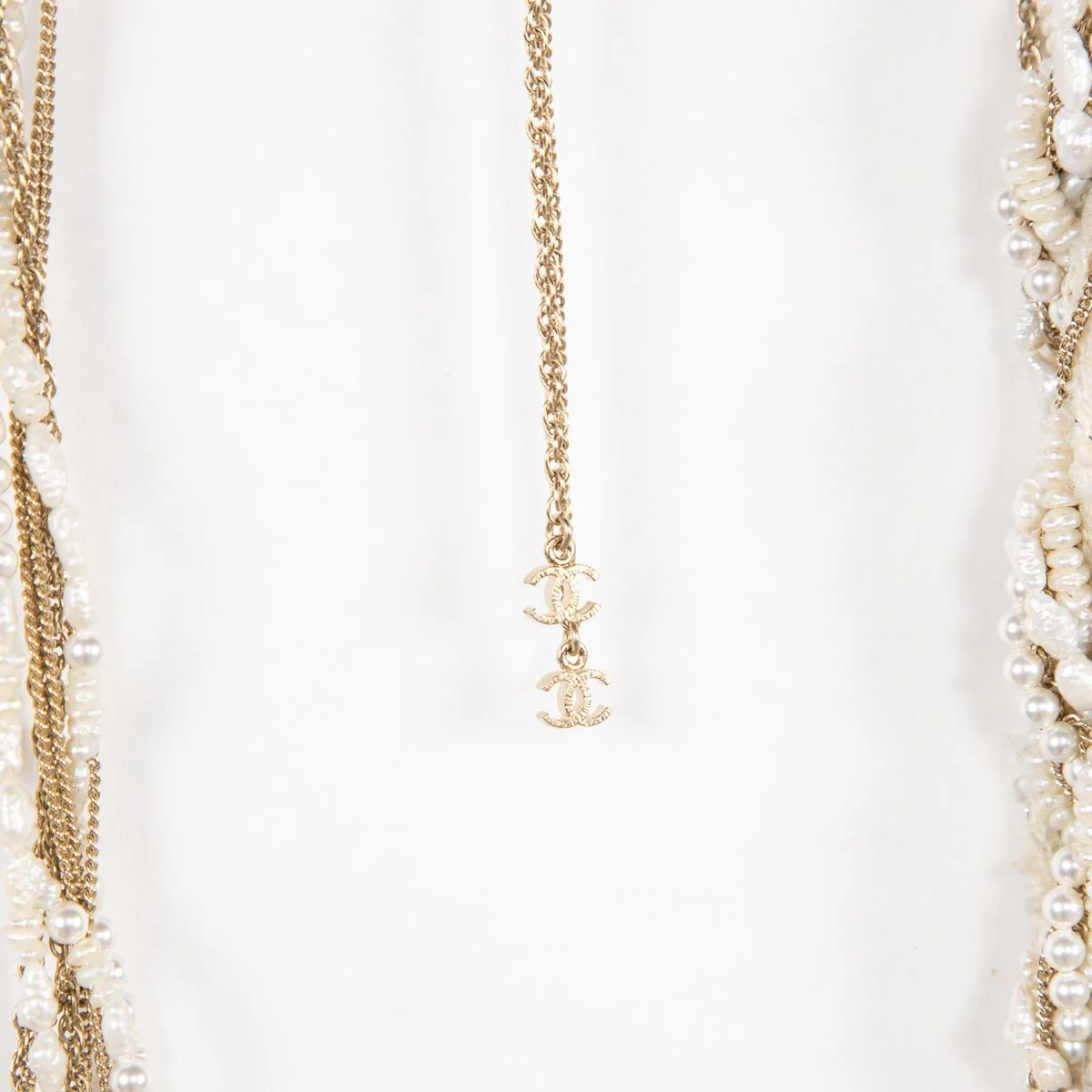 PUSHKINS.COM - B11973 - VINTAGE 20thC CHANEL SAUTOIR, FRANCE - 16.jpg