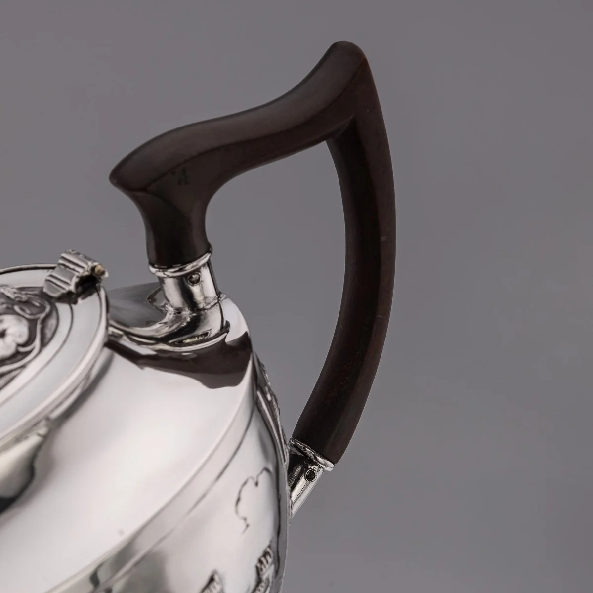 PUSHKINS.COM - A11065 - ANTIQUE 19thC INDIAN STYLE THREE PIECE SOLID SILVER TEA SET, REED & BARTON c1900 - 11.jpg