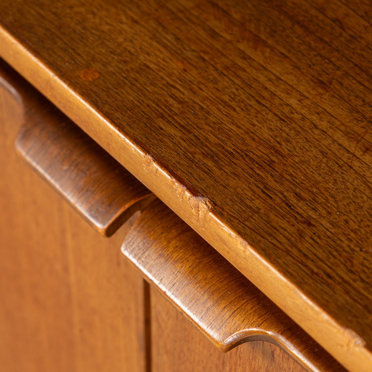 PUSHKINS.COM - B11412 - VINTAGE 20thC ENGLISH TEAK SIDEBOARD BY STONEHILL FURNITURE c.1960 - 32.jpg