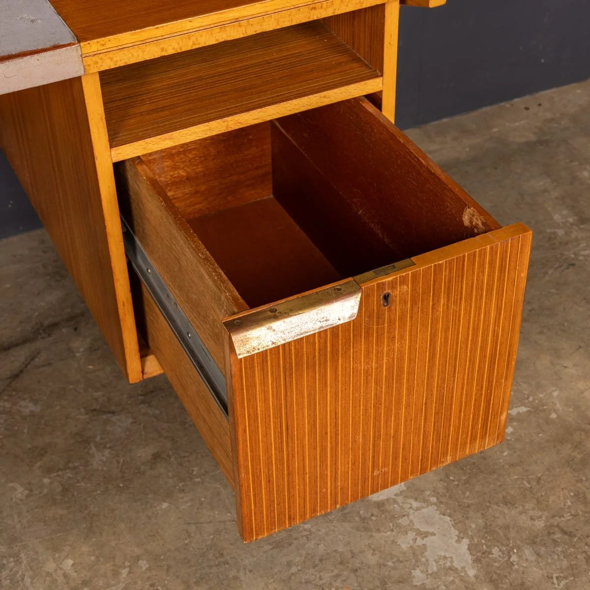PUSHKINS.COM - Z12398 - VINTAGE 20thC BEECH AND TEAK OFFICE : STUDY DESK c.1960 - 14.jpg