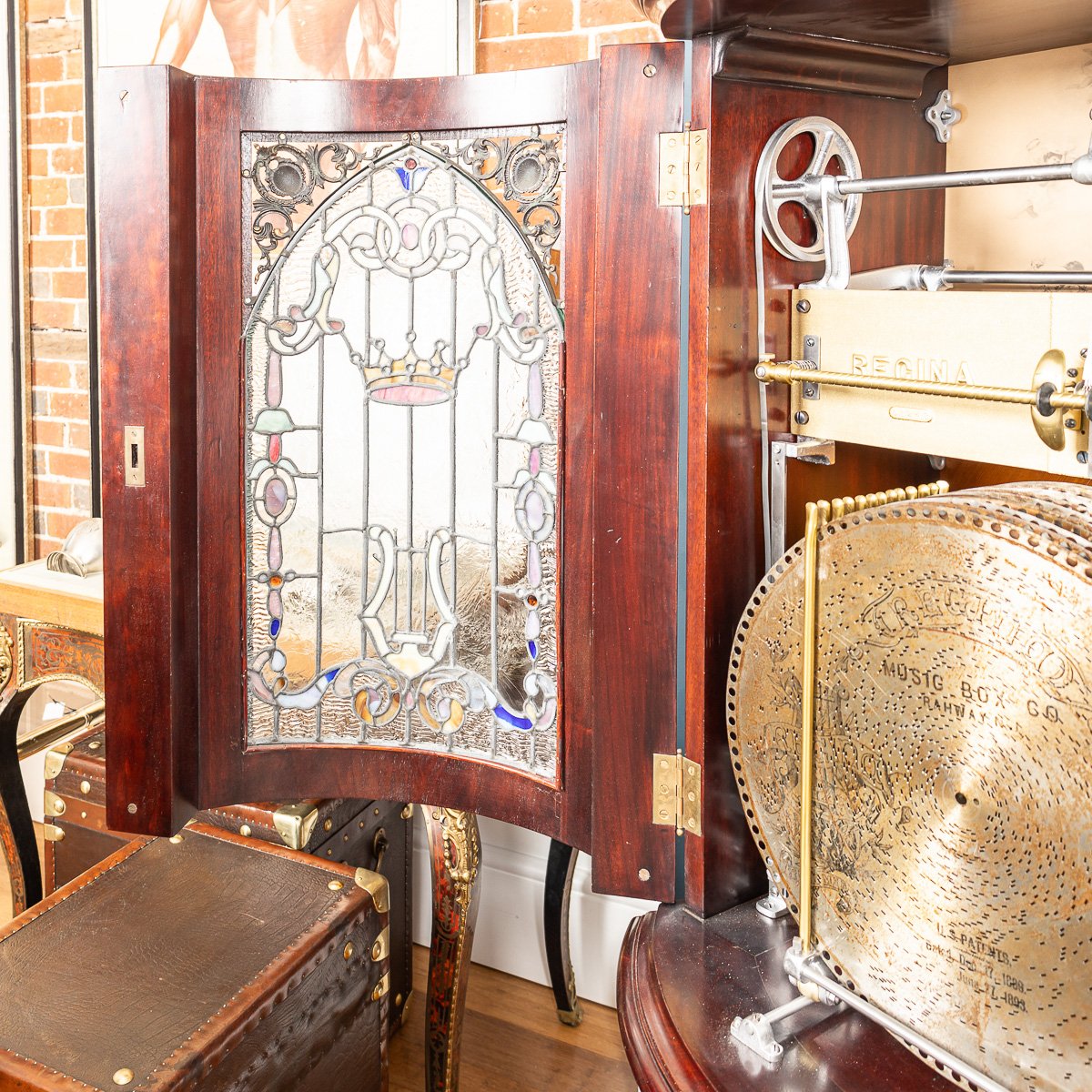 PUSHKINS.COM - NS11405 - ANTIQUE 20thC AMERICAN %22THE REGINA CO%22 12 DISC AUTOMATIC MUSIC PLAYING CABINET BOX c.1900 - 52.jpg