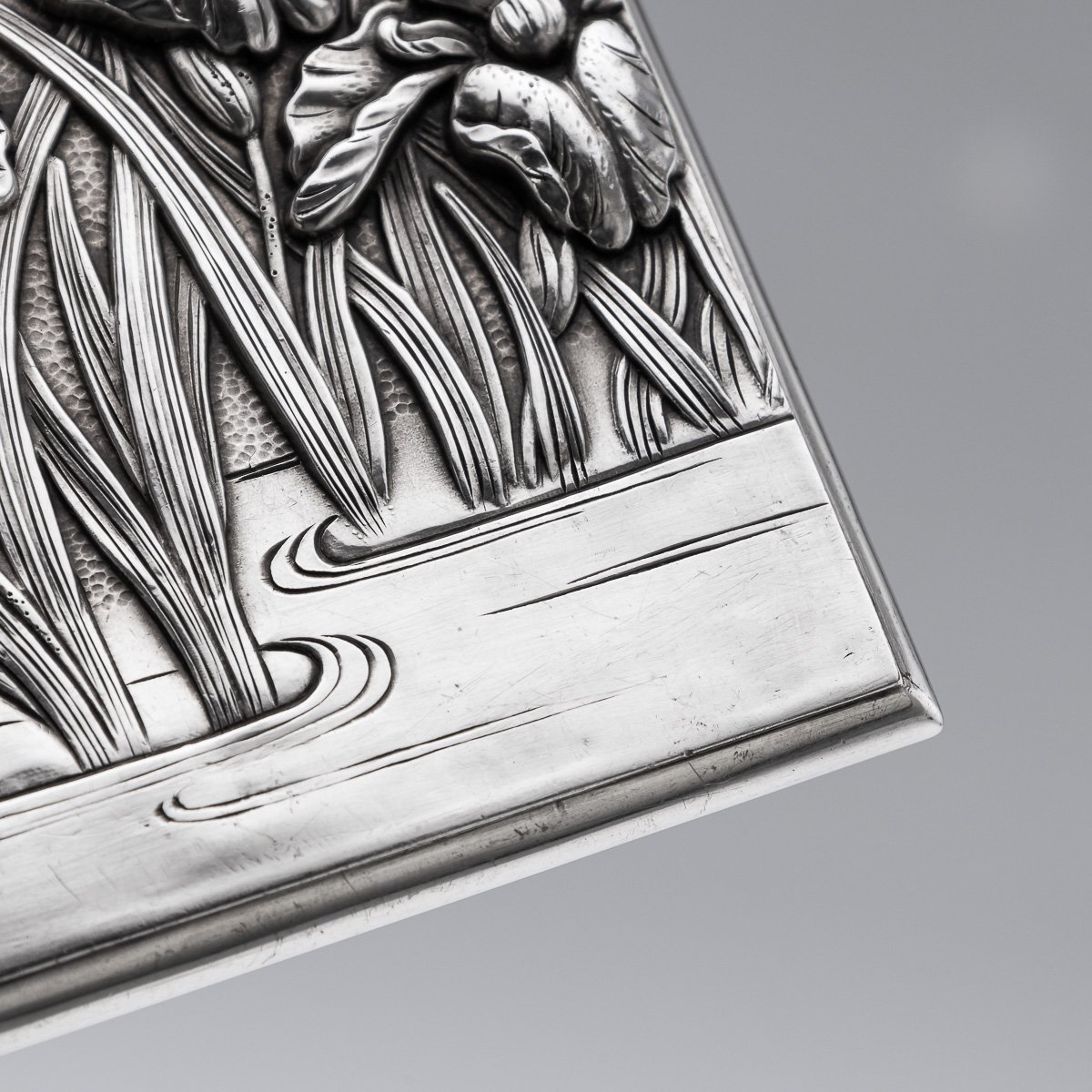 PUSHKINS.COM - J11390 - ANTIQUE 20thC JAPANESE MEIJI SOLID SILVER CARD CASE c.1900 - 13.jpg