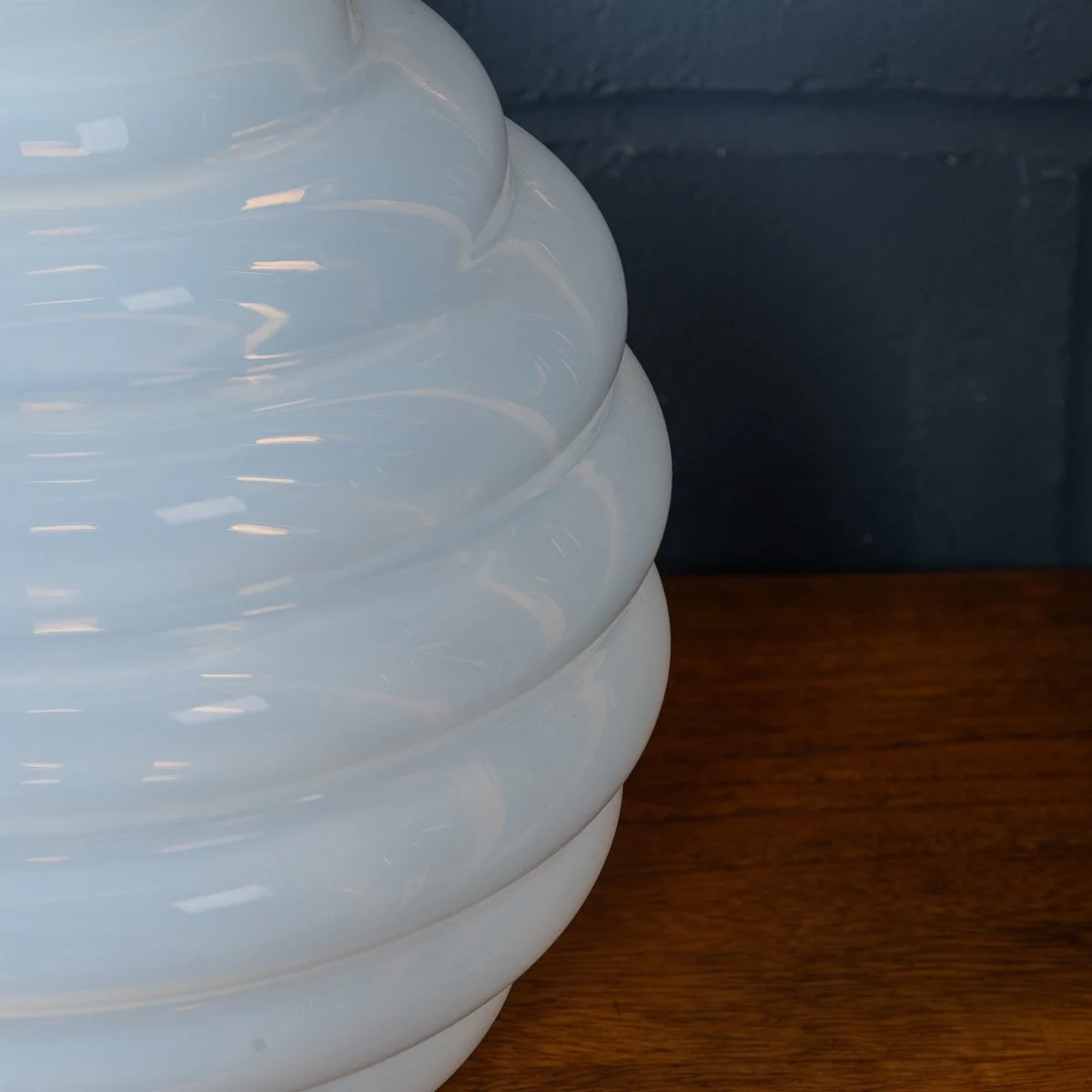 PUSHKINS.COM - B11445 - CONTEMPORARY 21stC MURANO ART GLASS VASE IN OPALESCENT WHITE BY VENINI c.2015 - 09.jpg