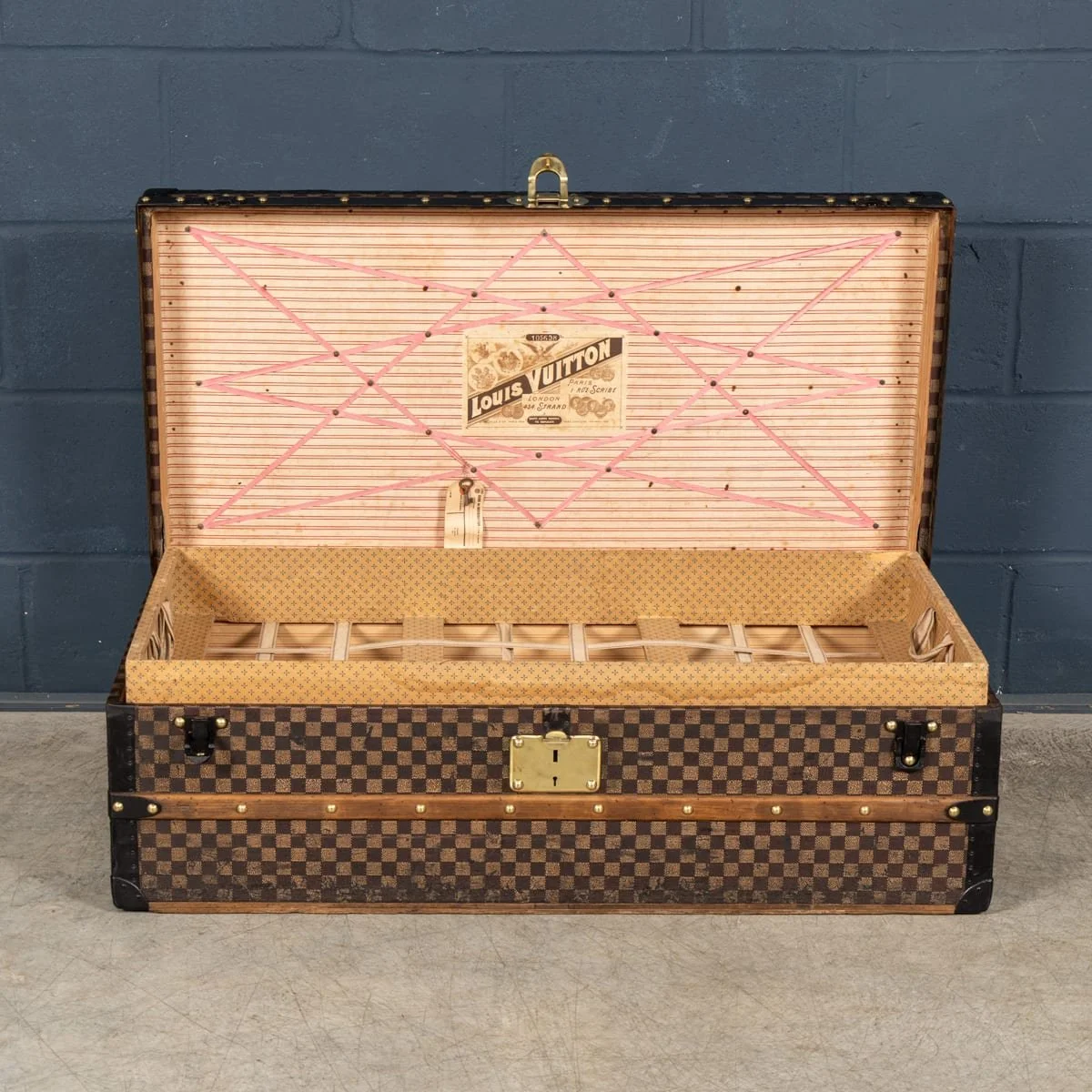 PUSHKINS.COM - B12264w - ANTIQUE 19thC LOUIS VUITTON TRUNK IN DAMIER CANVAS, FRANCE c.1890 - 12.jpg