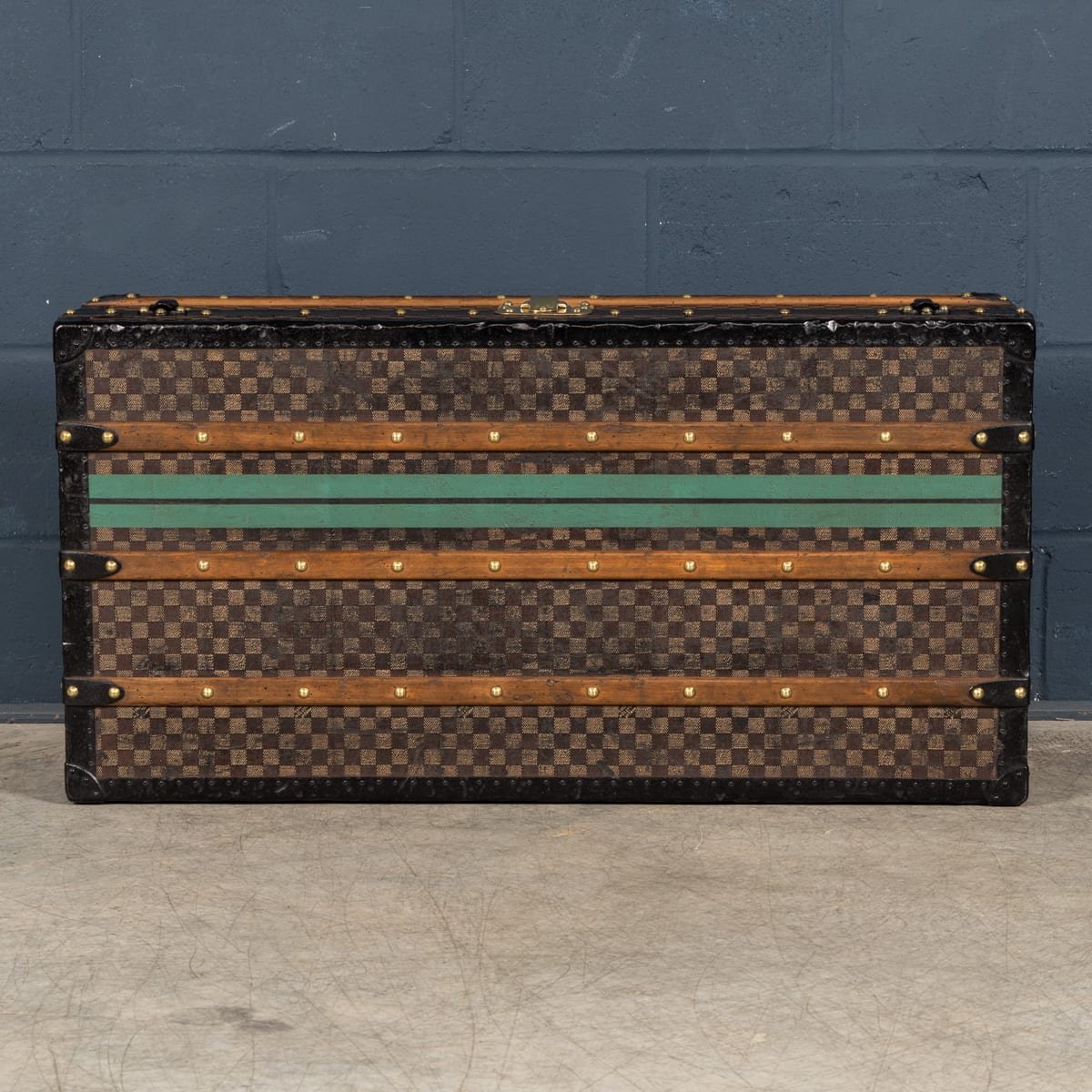 PUSHKINS.COM - B12264w - ANTIQUE 19thC LOUIS VUITTON TRUNK IN DAMIER CANVAS, FRANCE c.1890 - 09.jpg