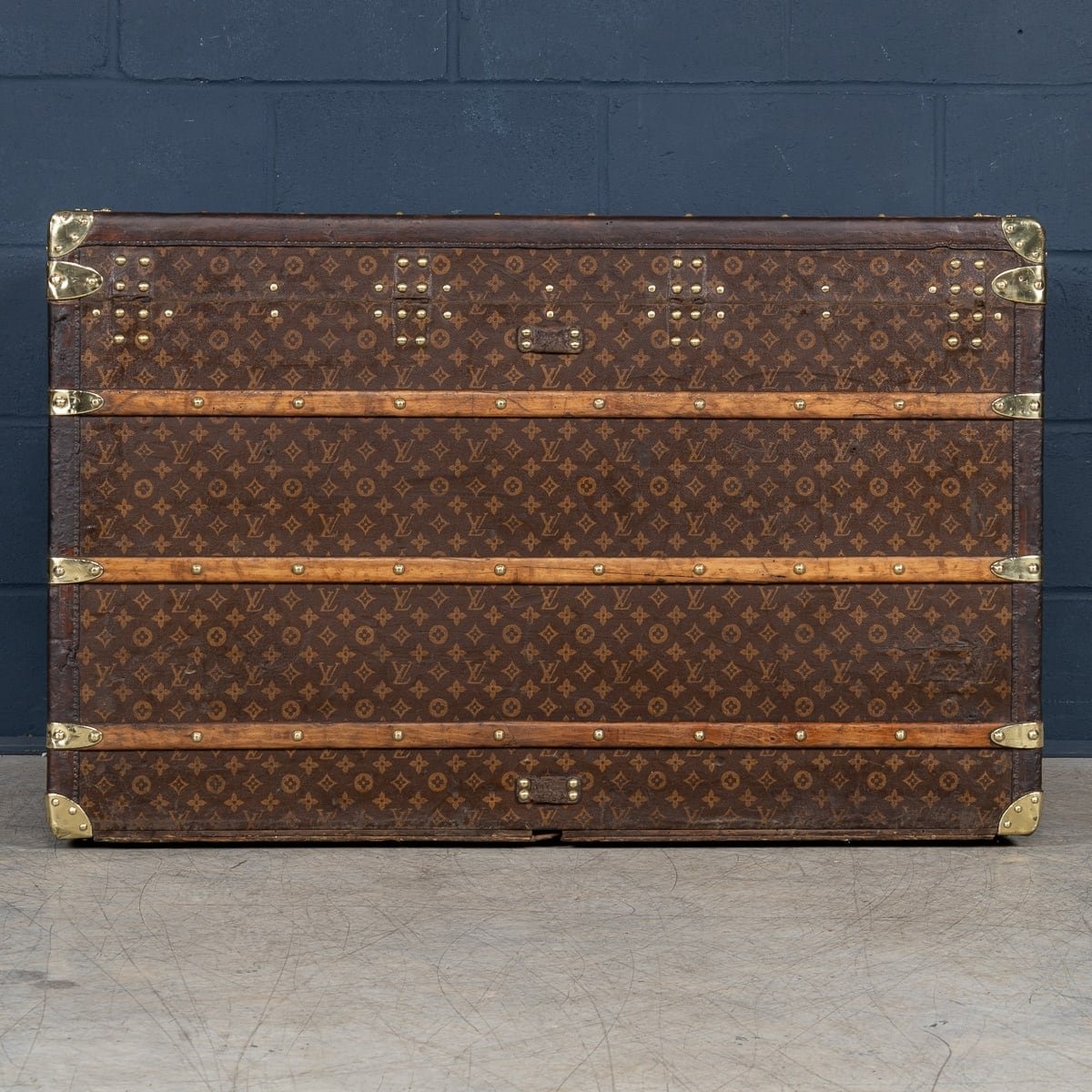 PUSHKINS.COM - B11230 - ANTIQUE 20thC LOUIS VUITTON MALLE HAUTE TRUNK IN MONOGRAM CANVAS, FRANCE c.1910 - 06.jpg