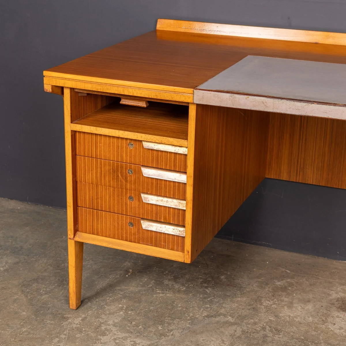 PUSHKINS.COM - Z12398 - VINTAGE 20thC BEECH AND TEAK OFFICE : STUDY DESK c.1960 - 19.jpg