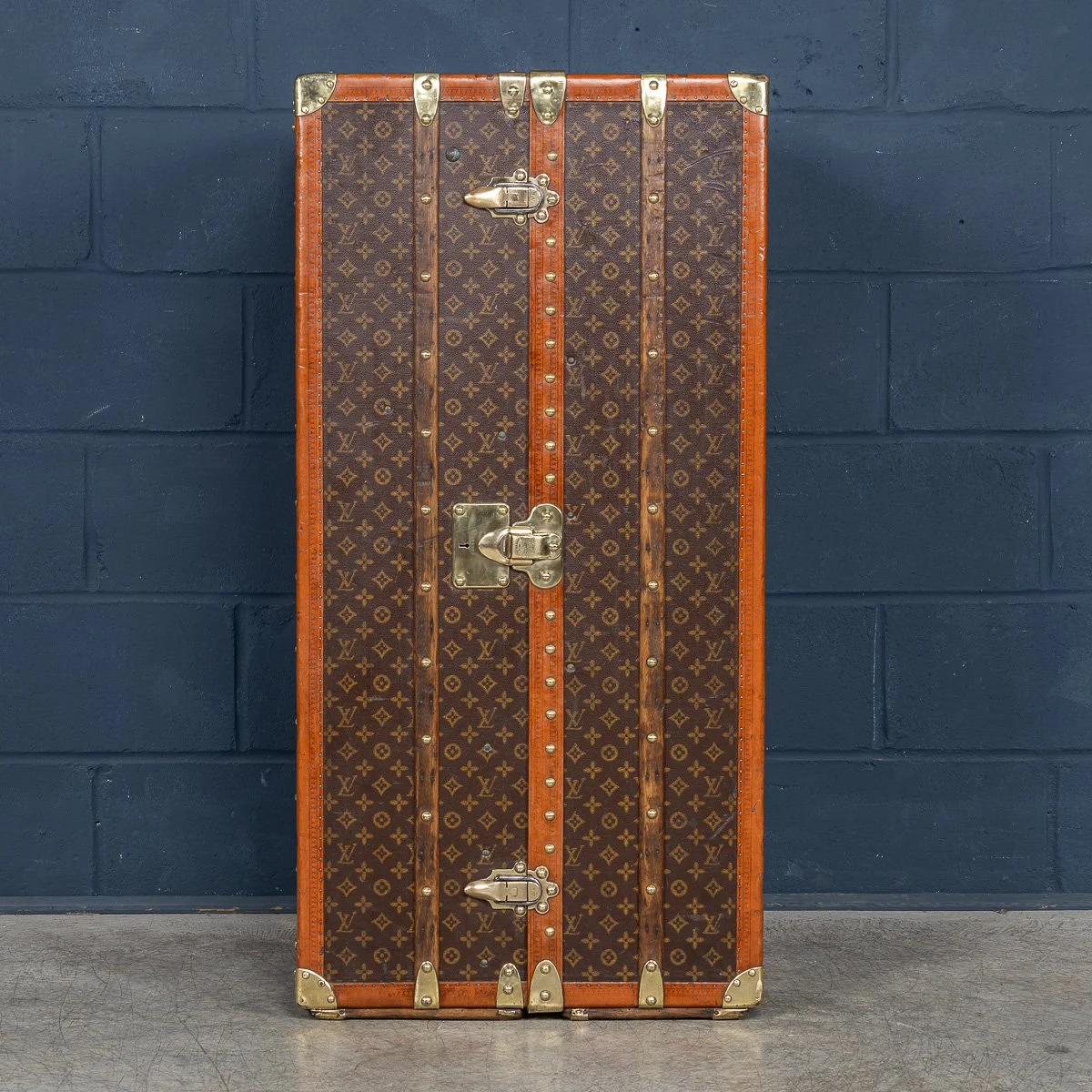 PUSHKINS.COM - B11504d - ANTIQUE 20thC LOUIS VUITTON HAT TRUNK IN WOVEN CANVAS, FRANCE c.1890 - 04.jpg