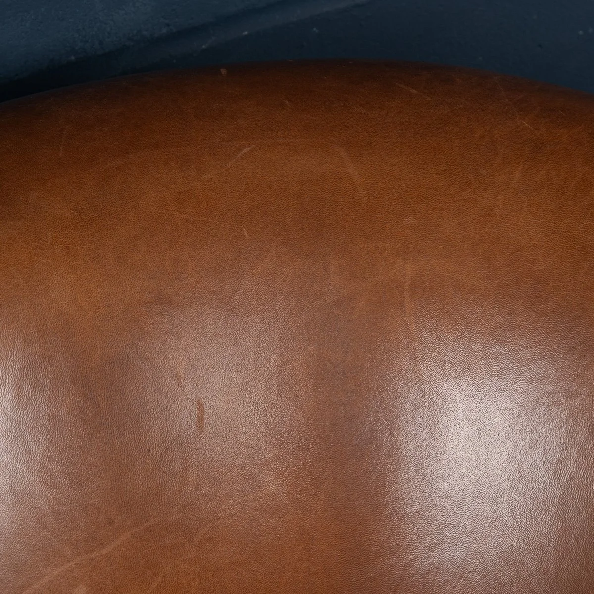 PUSHKINS.COM - B11463 - A PAIR OF 20thC DUTCH SHEEPSKIN LEATHER TUB CHAIRS - 35.jpg