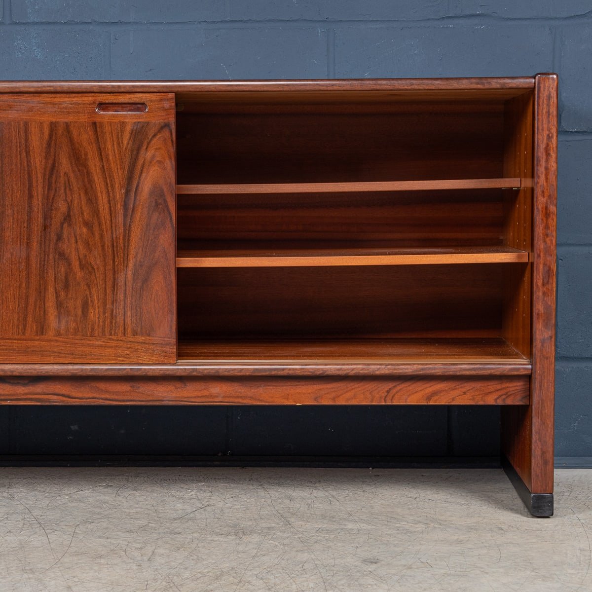 PUSHKINS.COM - B11243 - 20thC DANISH ROSEWOOD SIDEBOARD BY SKOVBY MØBELFABRIK A:S c.1960 - 31.jpg