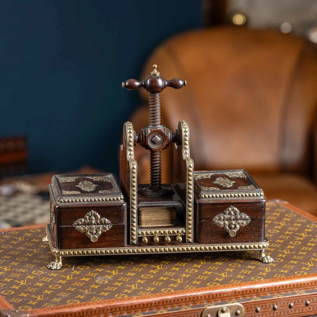 PUSHKINS.COM - A11073 - ANTIQUE 19thC VICTORIAN GAMES COMPENDIUM & CARD PRESS c.1890 - 03_0.jpg