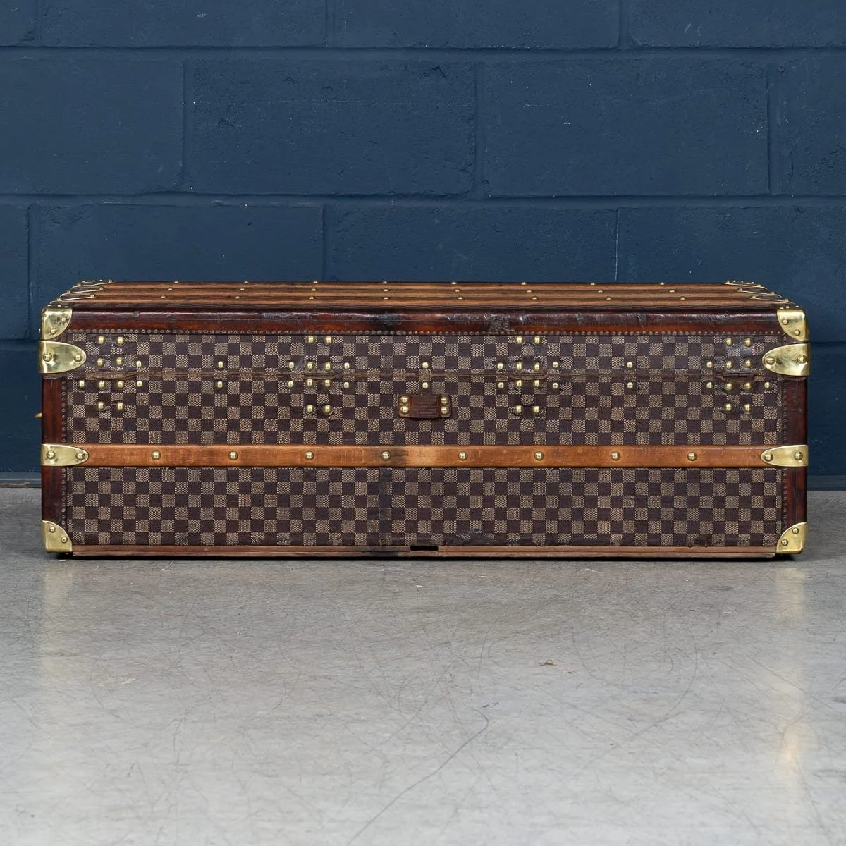 PUSHKINS.COM - B12768d - ANTIQUE 20thC LOUIS VUITTON CABIN TRUNK IN DAMIER CANVAS, FRANCE c.1900 - 07.jpg