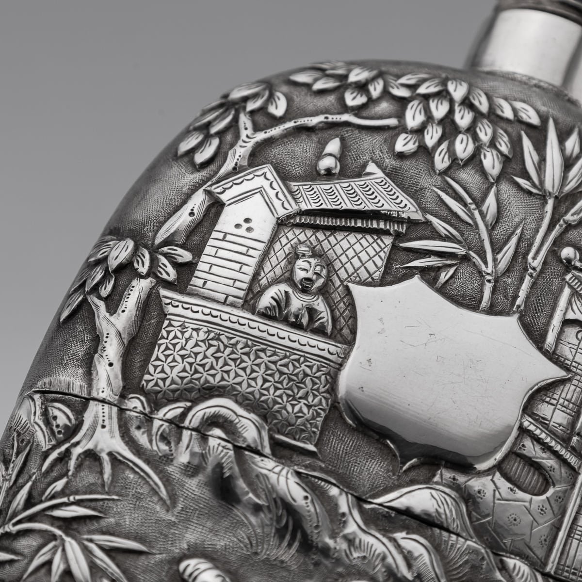 PUSHKINS.COM - ANTIQUE 20thC CHINESE EXPORT SOLID SILVER HIP FLASK, CANTON c.1900 - 20.jpg