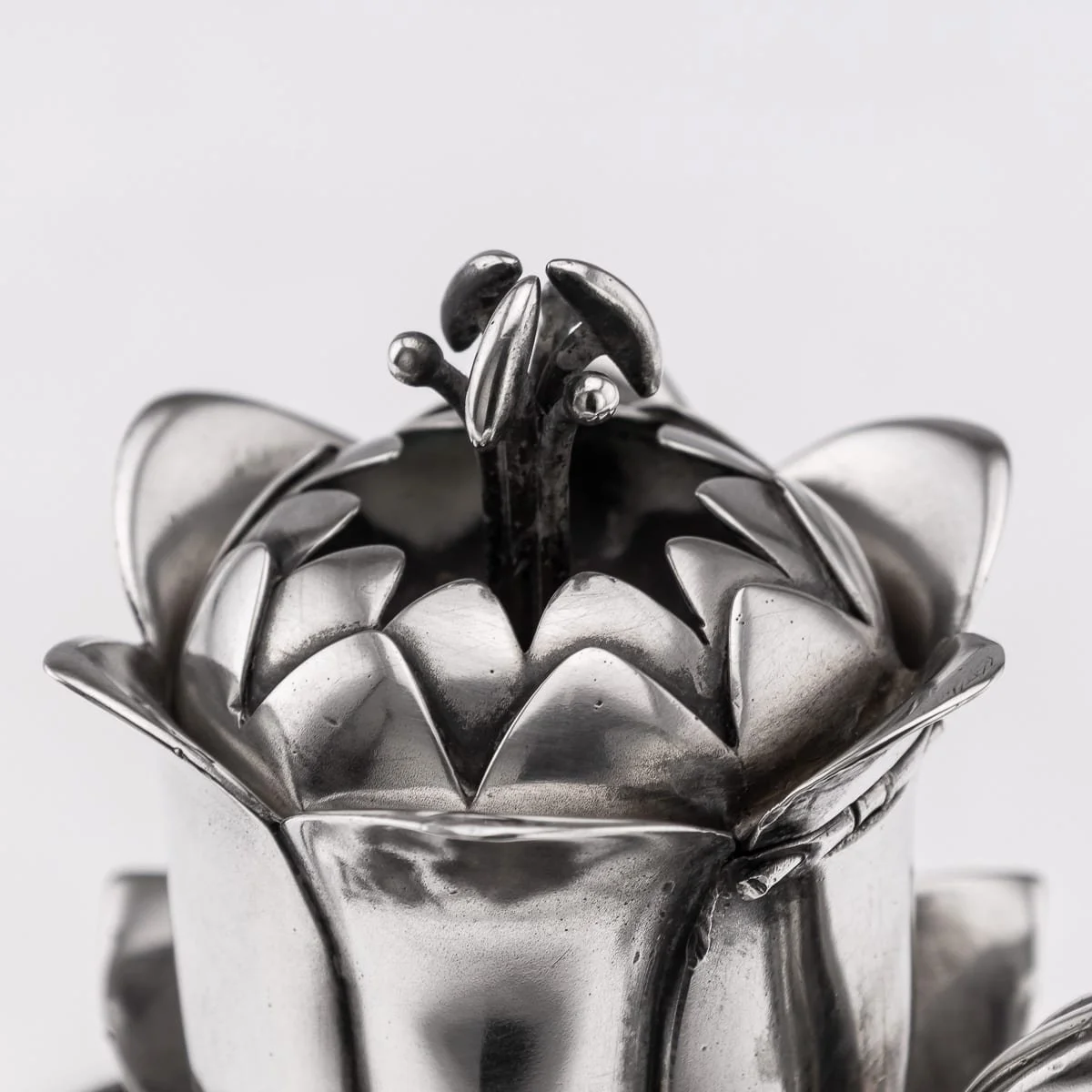 PUSHKINS.COM - J11489 - ANTIQUE 19thC VICTORIAN SOLID SILVER & CLEAR GLASS CLARET JUG c.1884 - 12.jpg