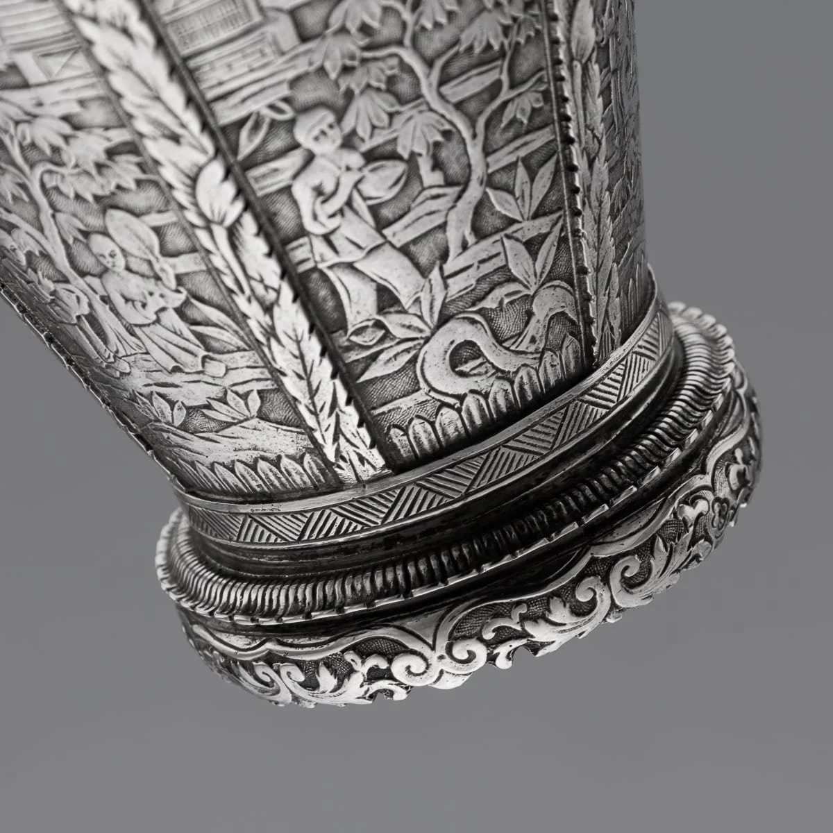 PUSHKINS.COM - J11902 - ANTIQUE 20thC CHINESE EXPORT SOLID SILVER VASE c.1900 - 30.jpg