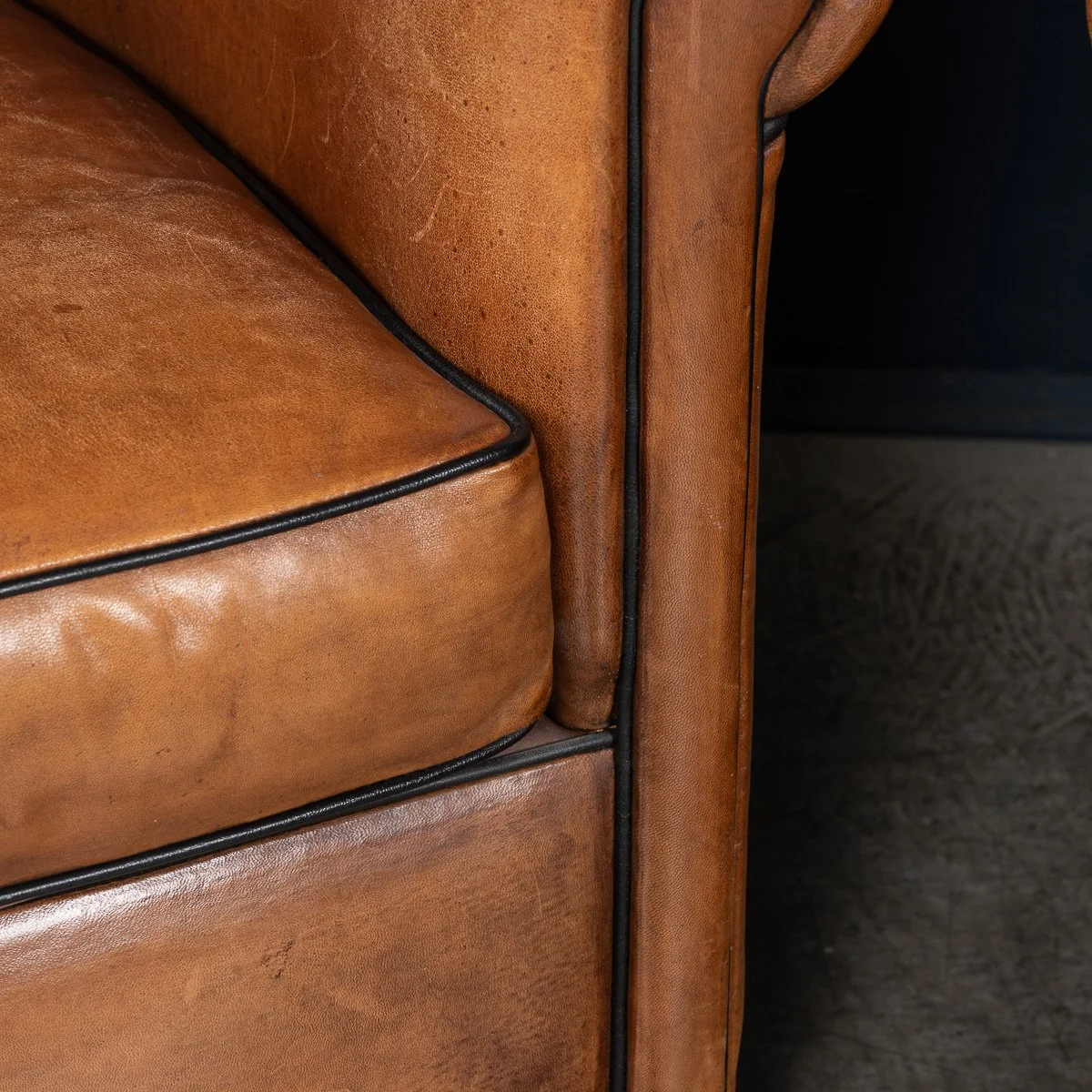 PUSHKINS.COM - B11463 - A PAIR OF 20thC DUTCH SHEEPSKIN LEATHER TUB CHAIRS - 22.jpg