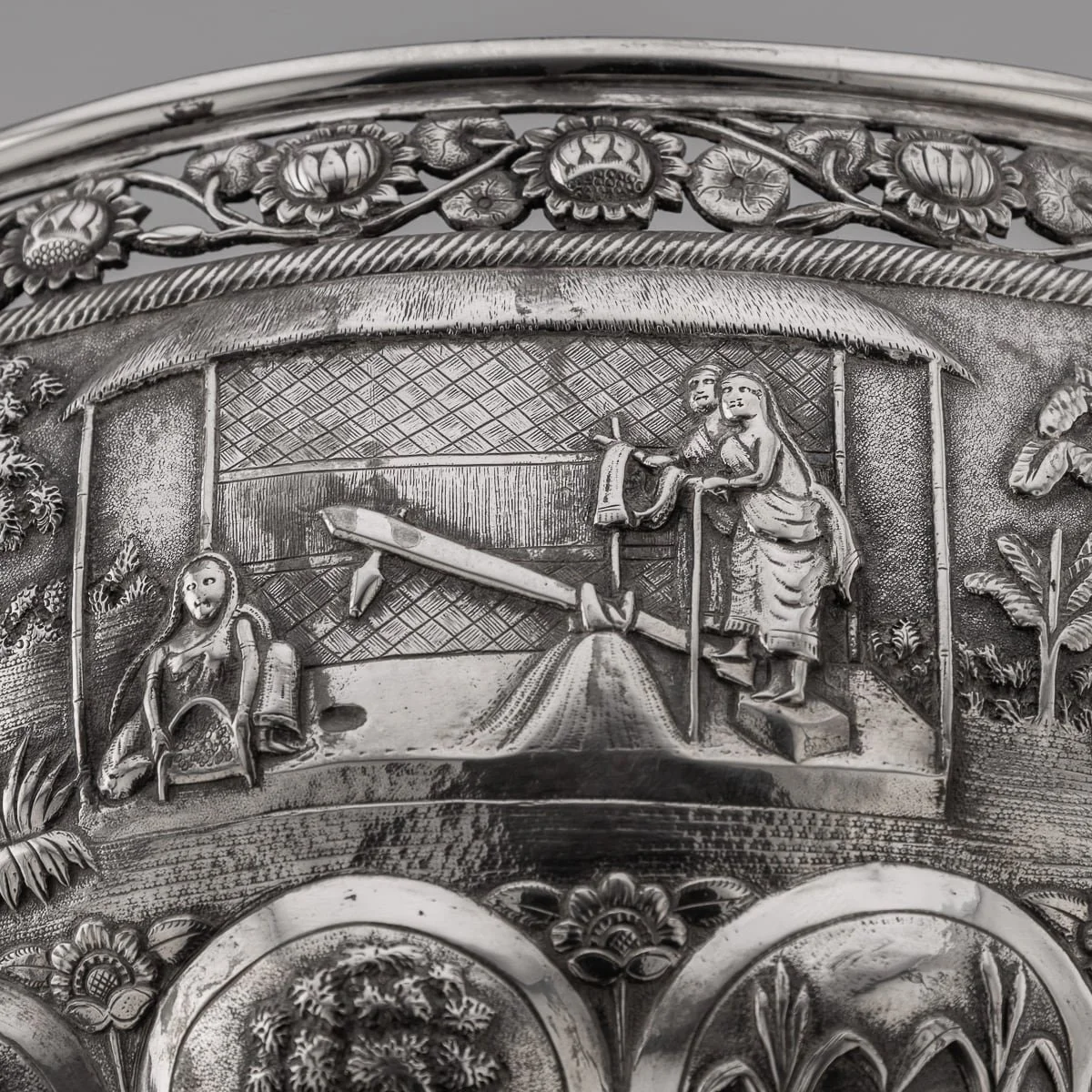 ANTIQUE 20thC INDIAN (CALCUTTA) SOLID SILVER REPOUSSE BOWL, GRISH ...