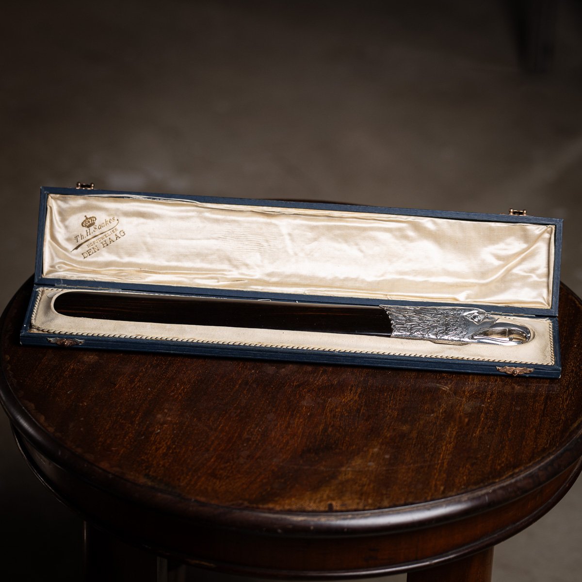 PUSHKINS.COM - D11346 - ANTIQUE 20thC DUTCH SOLID SILVER PAPER TURNER, THOMAS H SAAKES c.1910 - 03.jpg