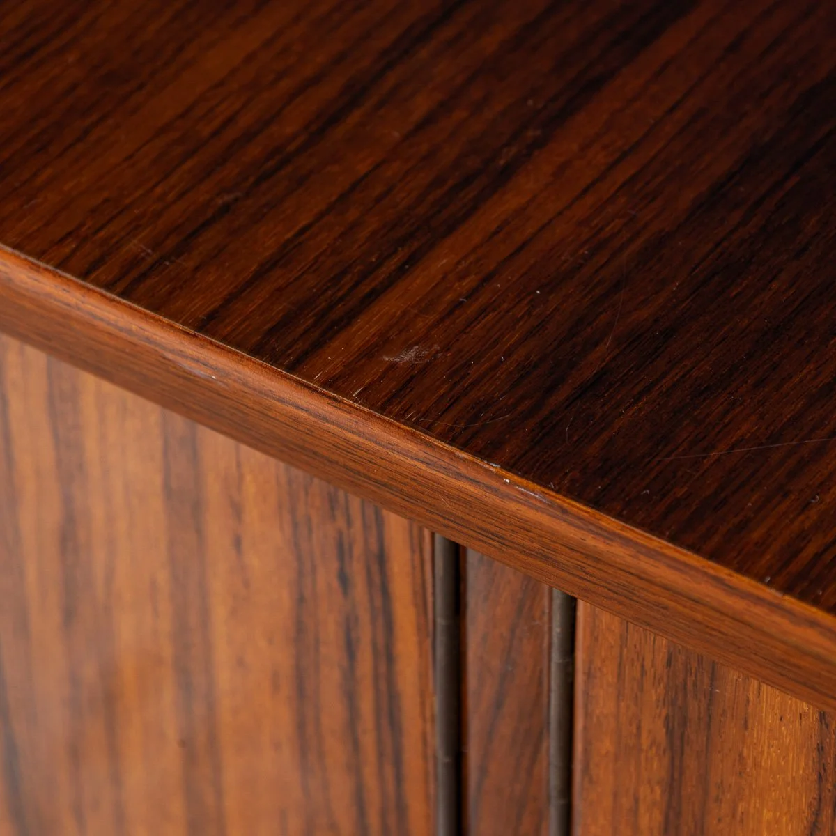 PUSHKINS.COM - B11468 - VINTAGE 20thC ITALIAN SIDEBOARD IN THE MANNER OF VITTORIO DASSI c.1960 - 31.jpg