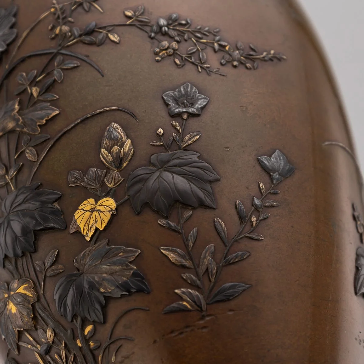 PUSHKINS.COM - G11935 - ANTIQUE 19thC JAPANESE MEIJI PERIOD MITSUNORIAN INLAID BRONZE OVOID VASE - 17.jpg