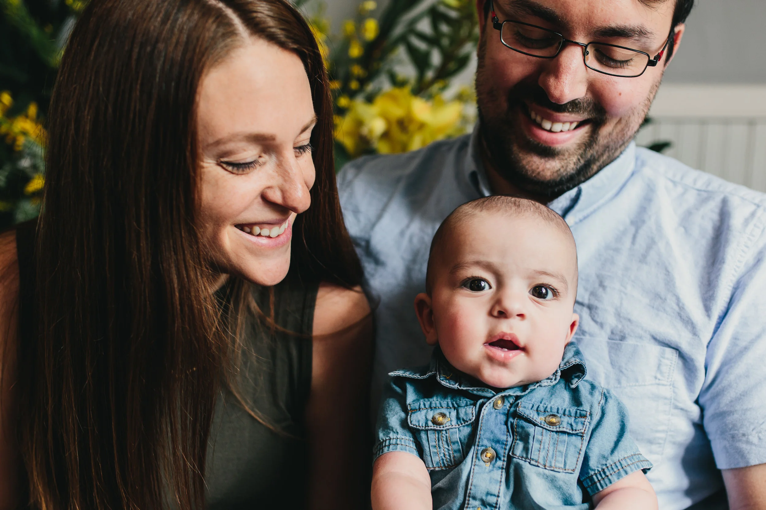 Pangtography mini Mother's Day portraits at Flower Hause in Shepherdstown, West Virginia.