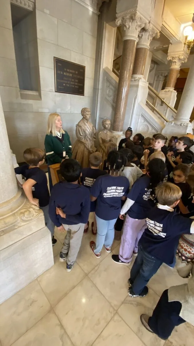field trip to capitol2.jpg