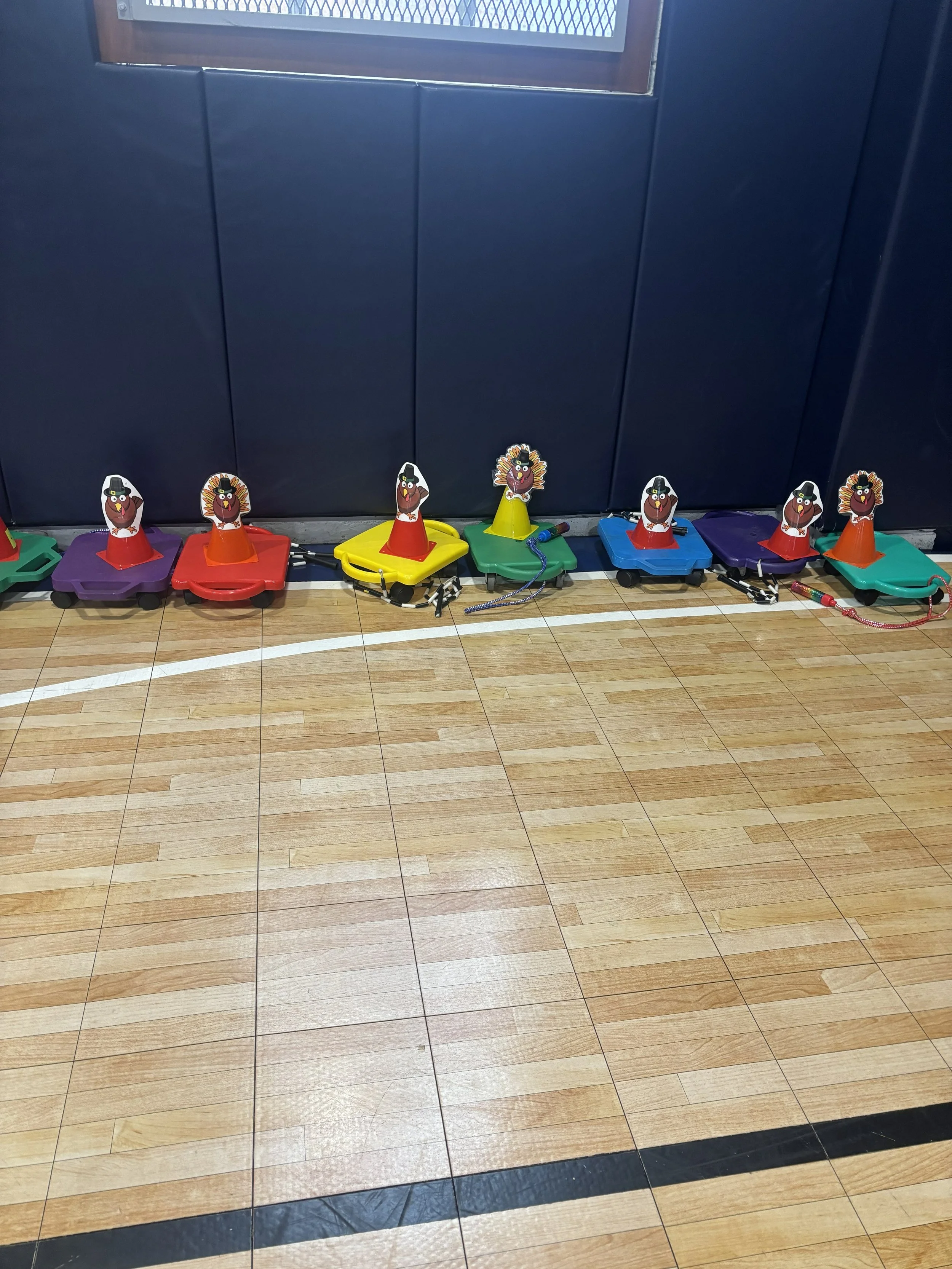  Happy Thanksgiving from our P.E. class!