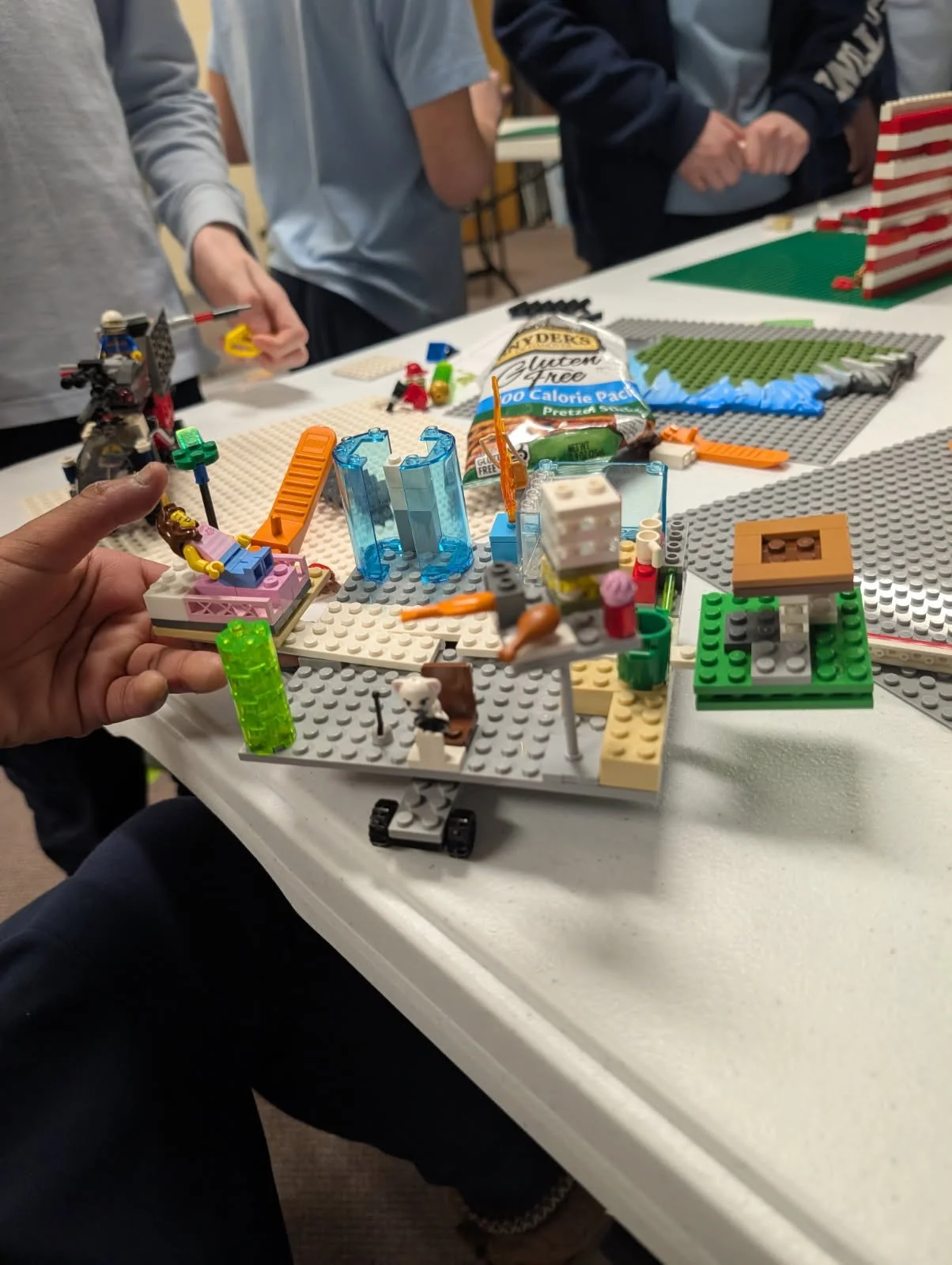 Kingdom Builders: LEGO Club