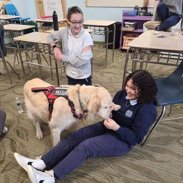 Our students were excited to have a special visit during Health class from a parent and her trained therapy dog, Milo!

As part of our focus on mental health, students learned how Milo supports individuals at places like the Institute of Living, Conn