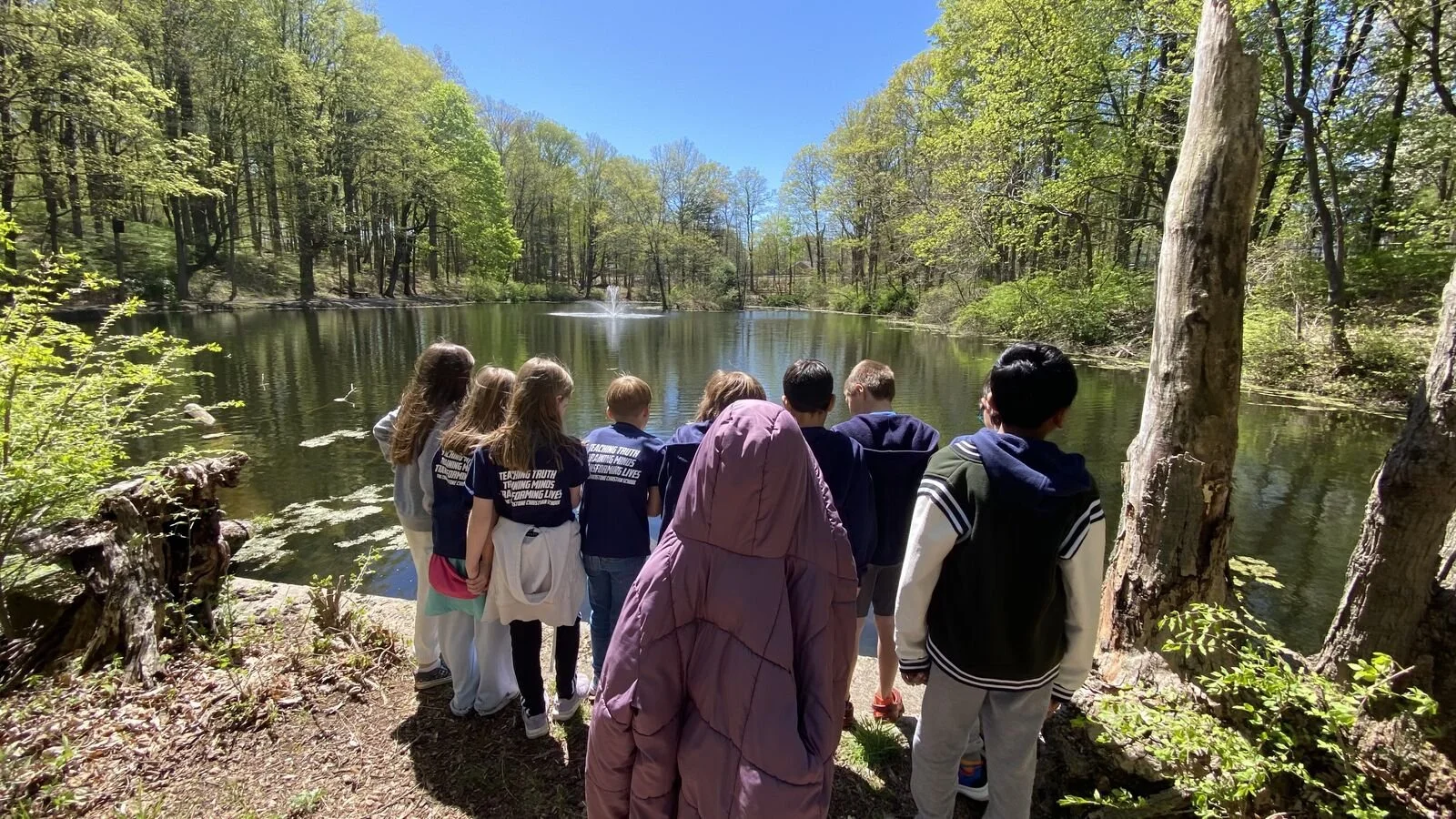 Grade 3 Explores The Hungerford Nature Center