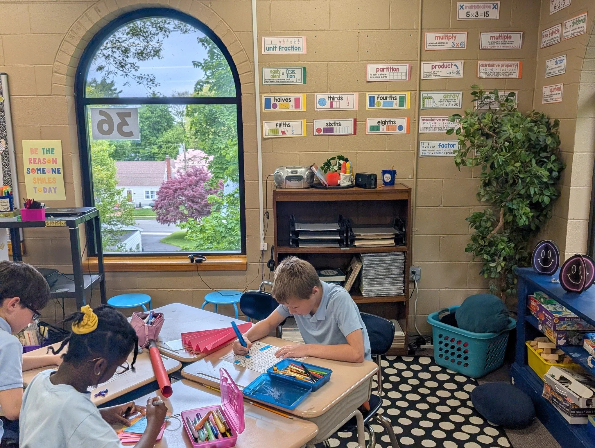 🦁 Can you find the lion?
There&rsquo;s a very sneaky little lion hiding in our second grade classrooms&hellip; but only the sharpest eyes will spot it 👀
You might even need to zoom in!
Think you&rsquo;ve got it?
➡️ Swipe to see what the lion looks 