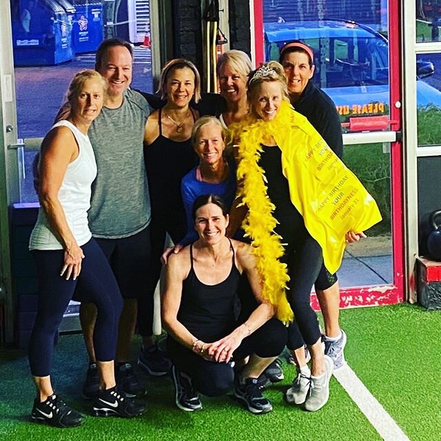 &ldquo;Laughing is the best exercise&rdquo;&hellip;well that and a couple (or 100😘) planks &amp; push-ups!💪🏻. We sweat!  We laugh!  We cry!  But then we laugh more!  As we have all learned from a very public tragedy this week&hellip;life is unpred