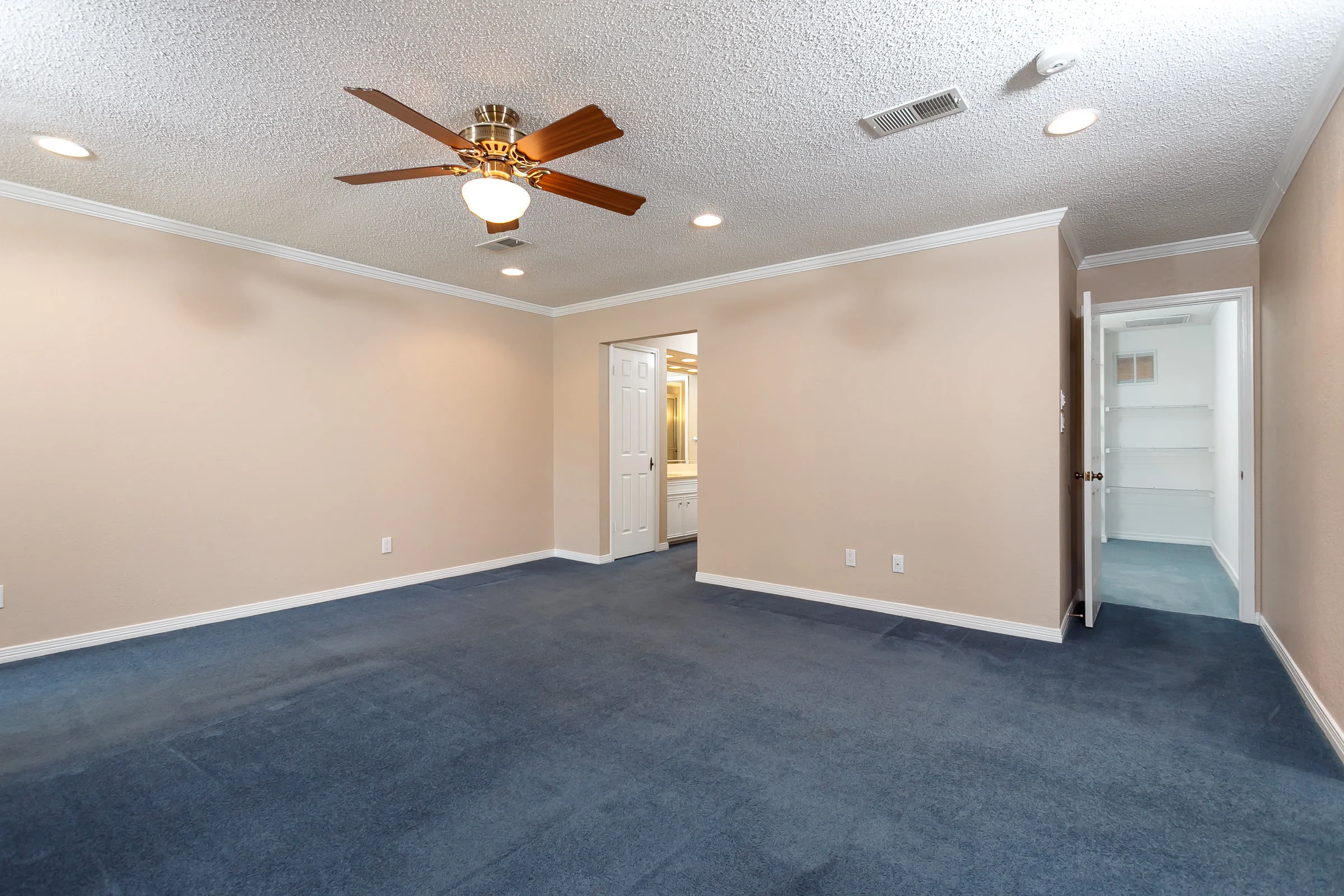 ScottPhotoWorks_34 Country Club_2016_09_20_132.JPG