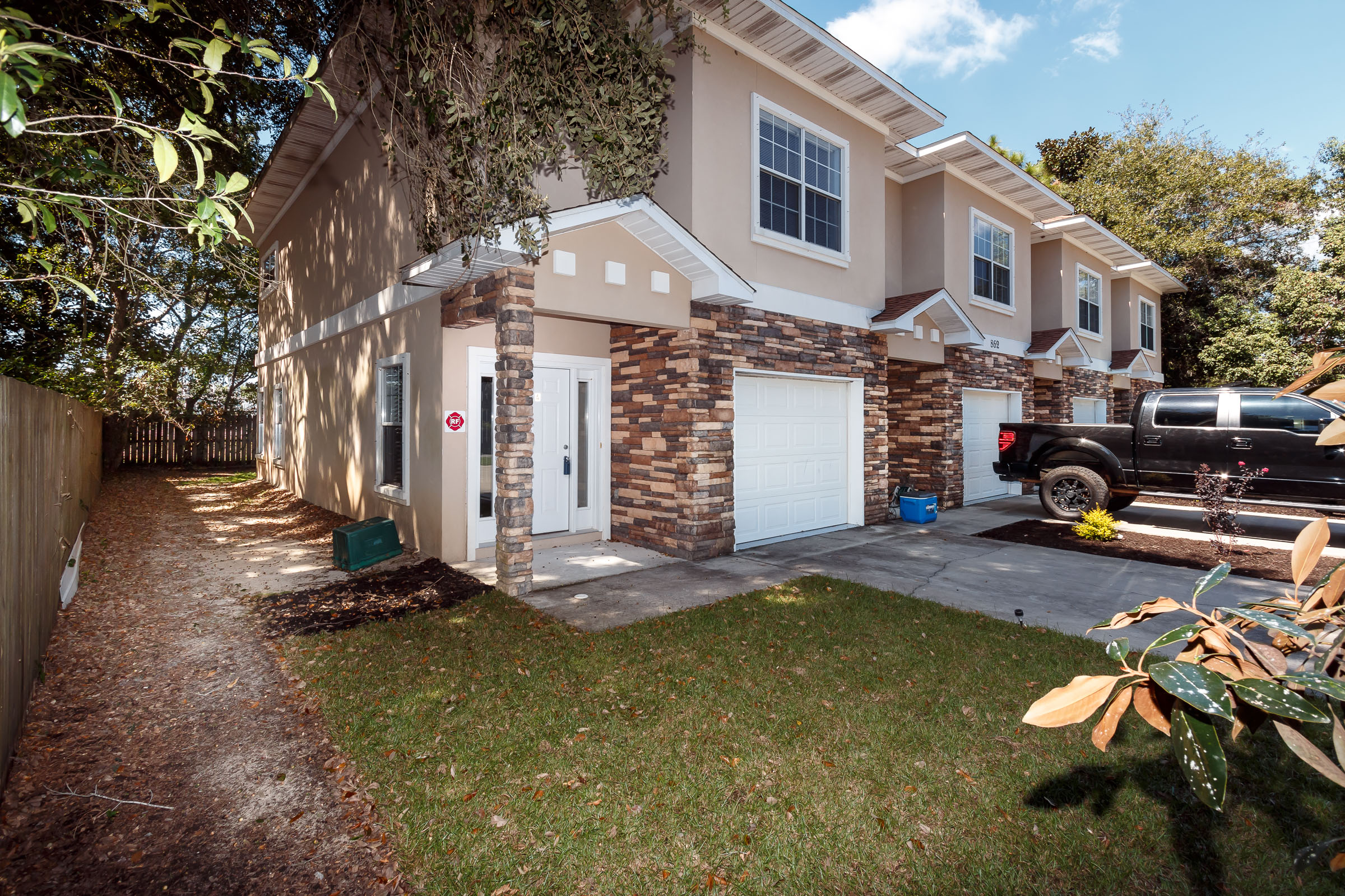 ScottPhotoWorks_862A Fairview_2016_10_07_103.JPG